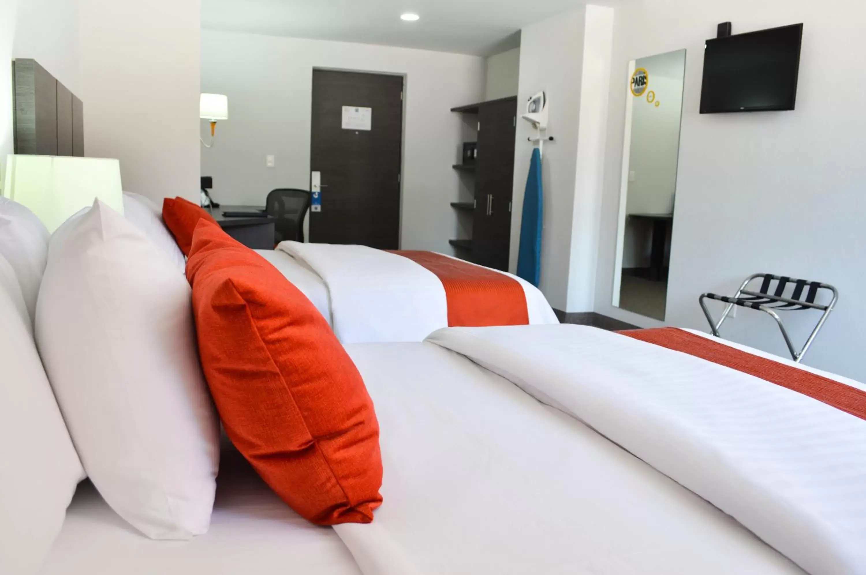 Double Room with Two Double Beds in Comfort Inn Querétaro