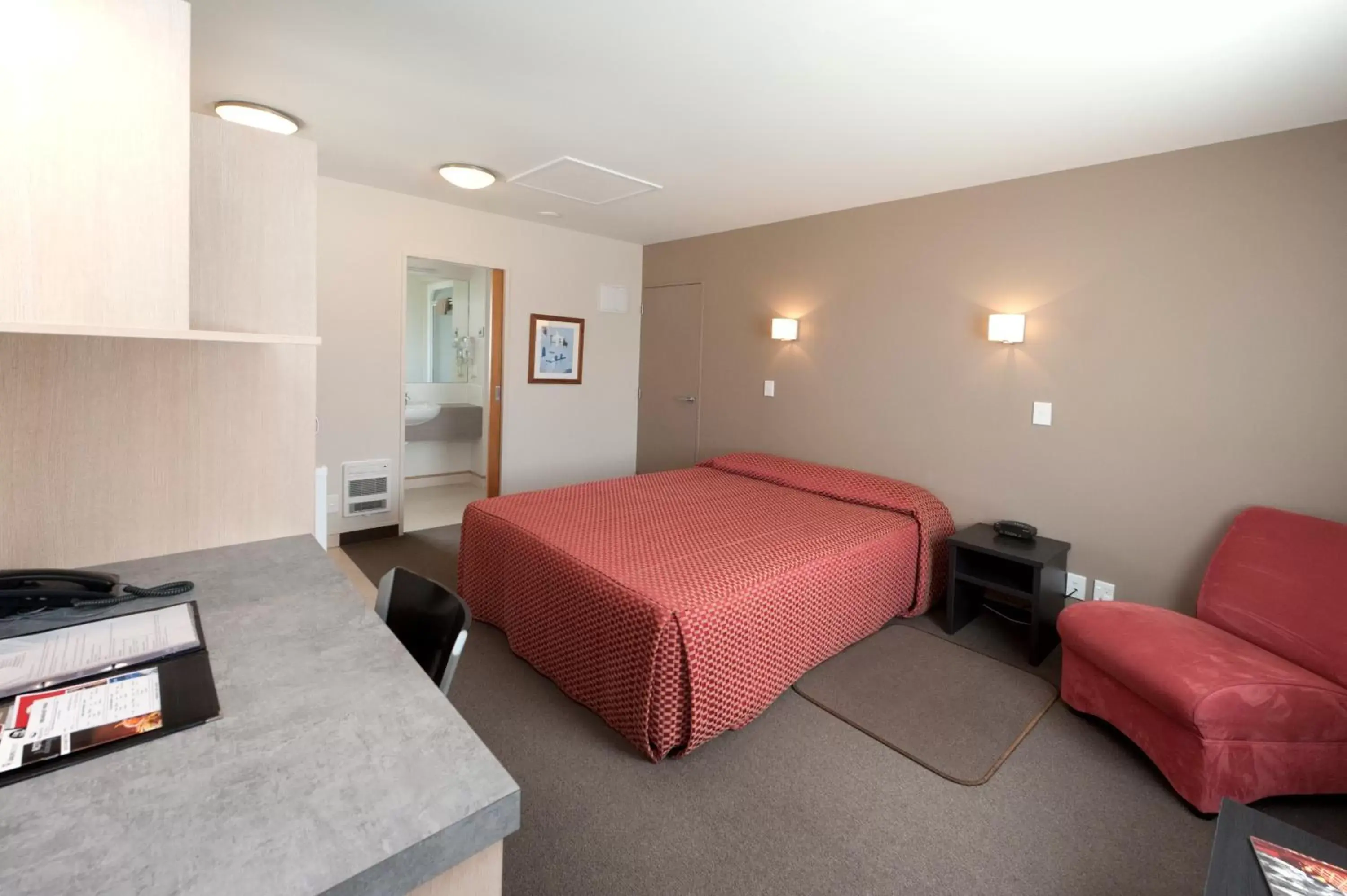 Photo of the whole room, Room Photo in Bella Vista Motel Rotorua