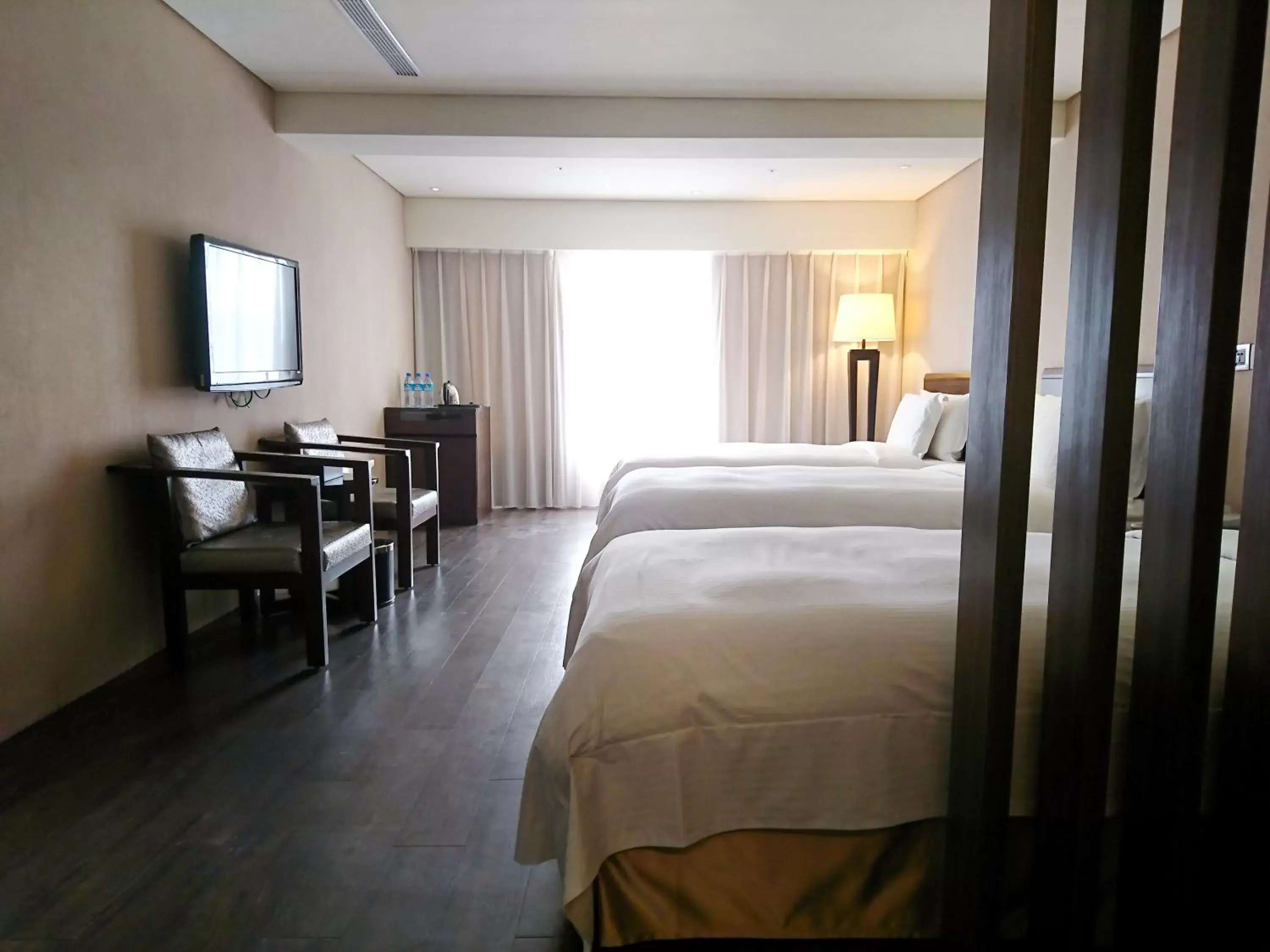 Bed in Century Hotel Taoyuan