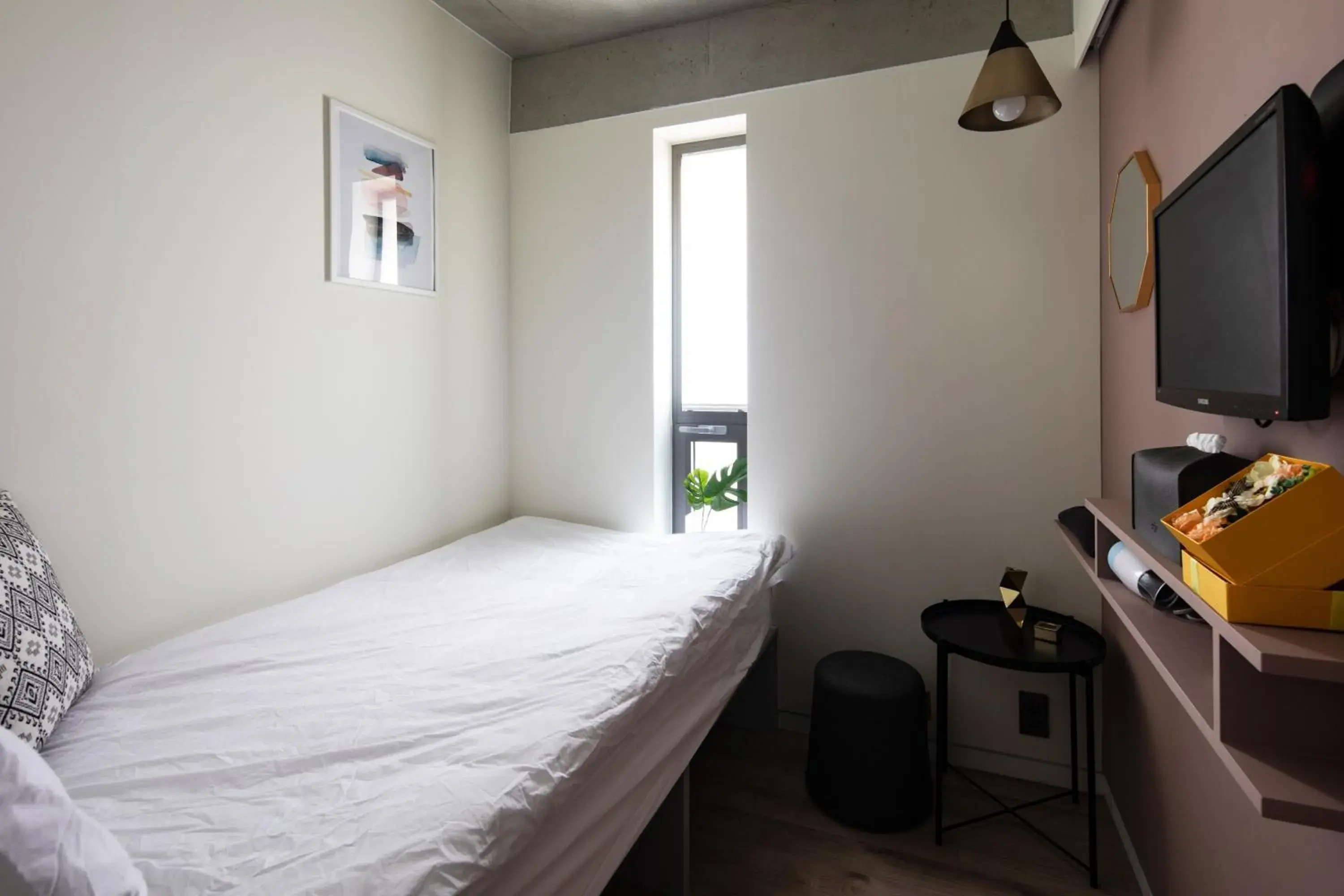 Photo of the whole room, Bed in DW STAY HONGDAE Photo of the whole room, Bed in DW STAY HONGDAE