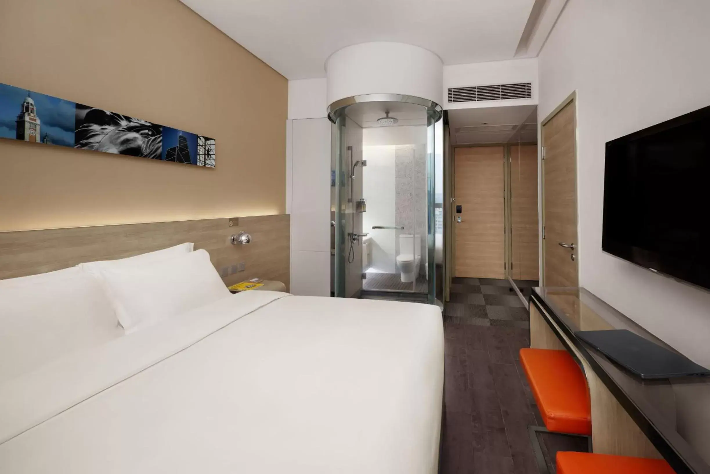 Bed in Lodgewood by Nina Hospitality Mong kok