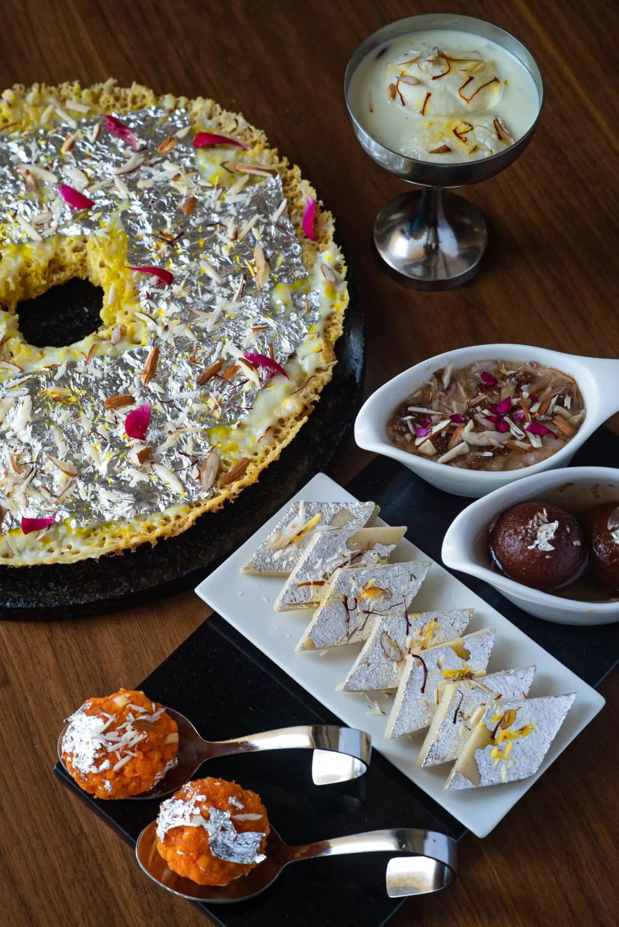 Food and drinks in Hawthorn Suites by Wyndham Dwarka Food and drinks in Hawthorn Suites by Wyndham Dwarka