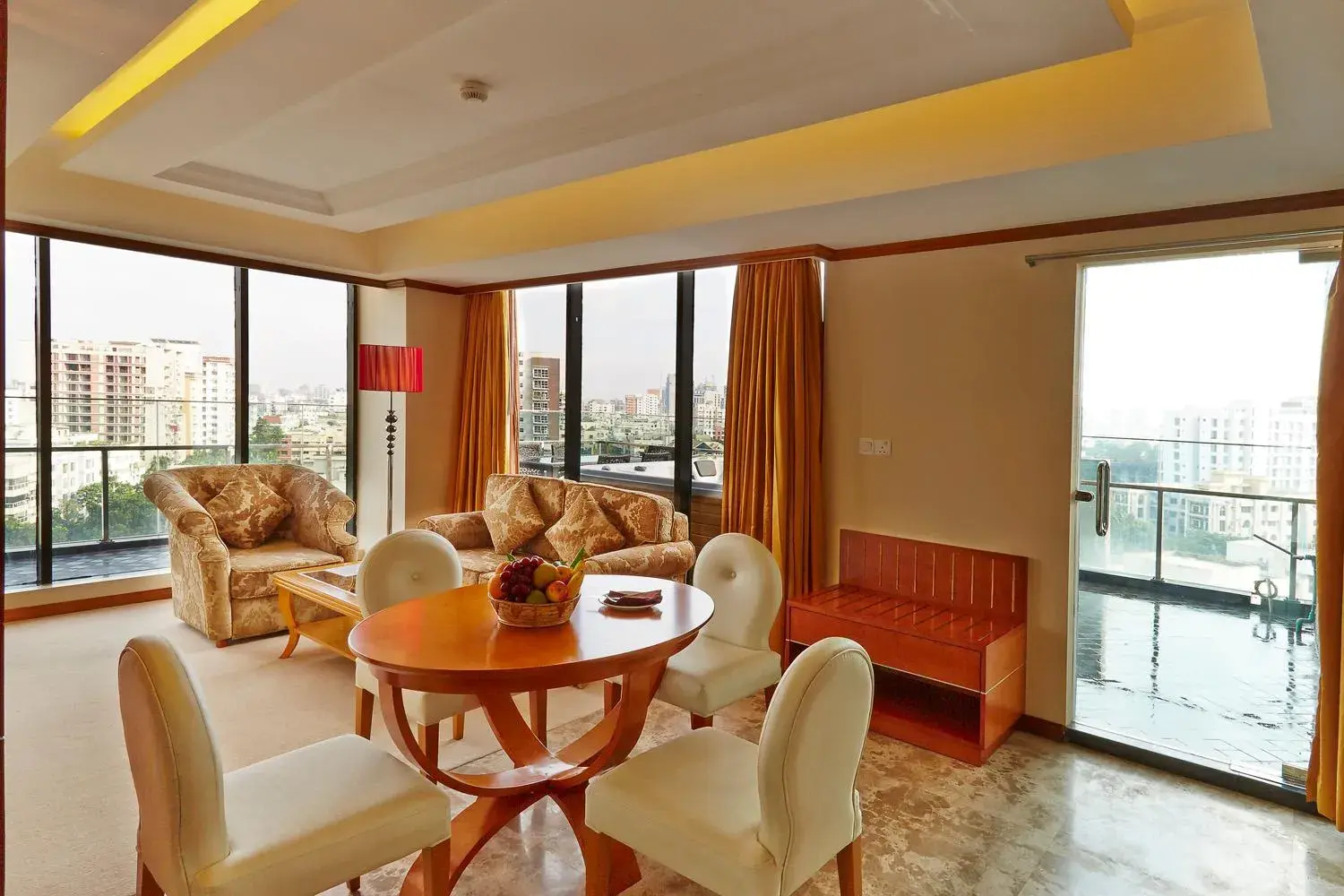 Living room, Seating Area in Six Seasons Hotel