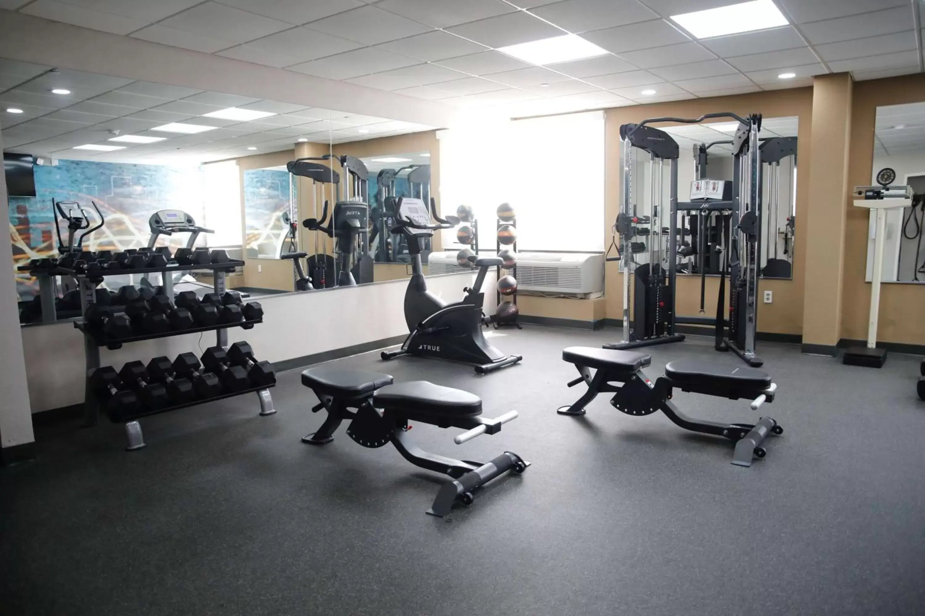 Spa and wellness centre/facilities, Fitness Center/Facilities in Best Western Southwest Little Rock