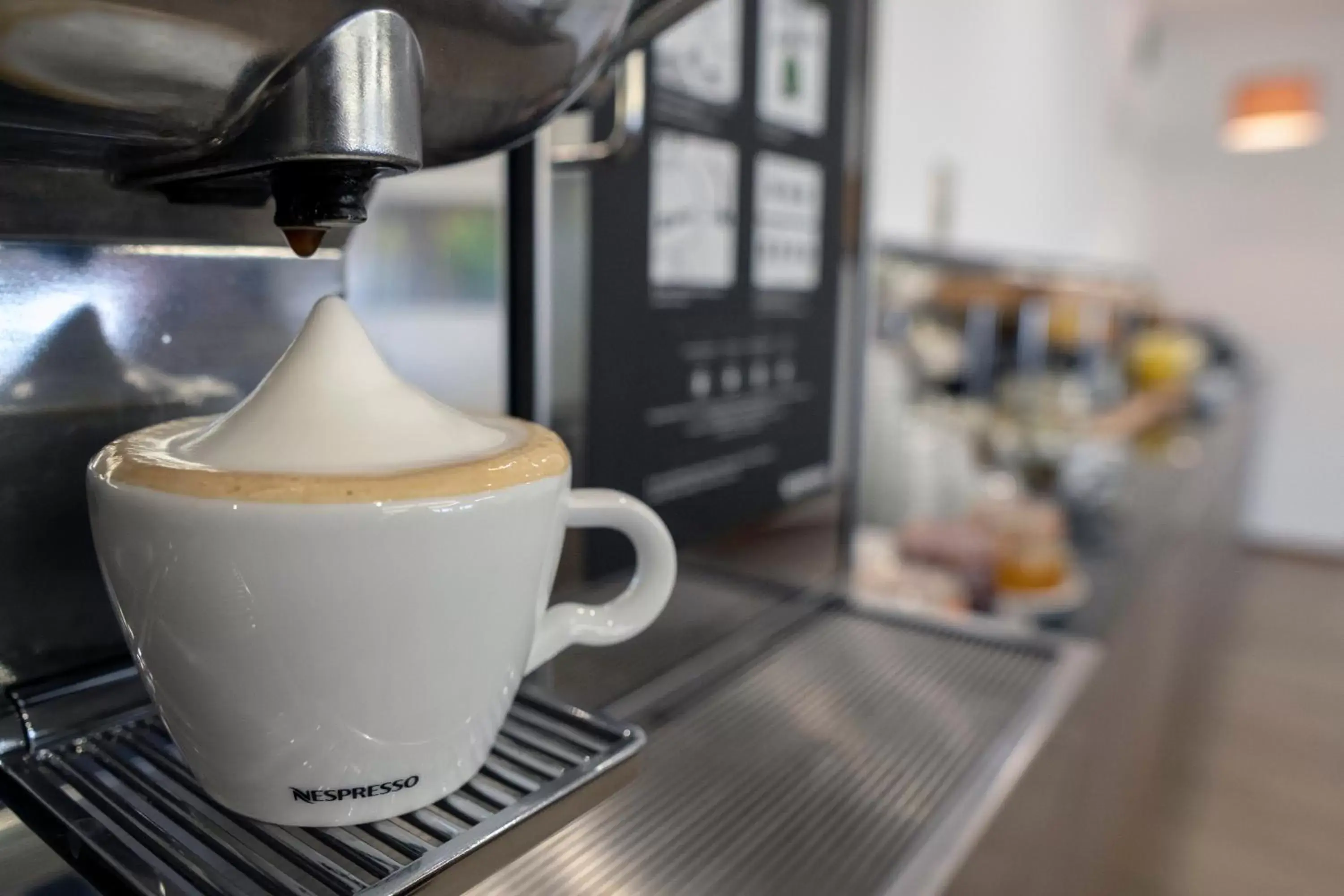 Coffee/tea facilities in Grande Hotel da Povoa