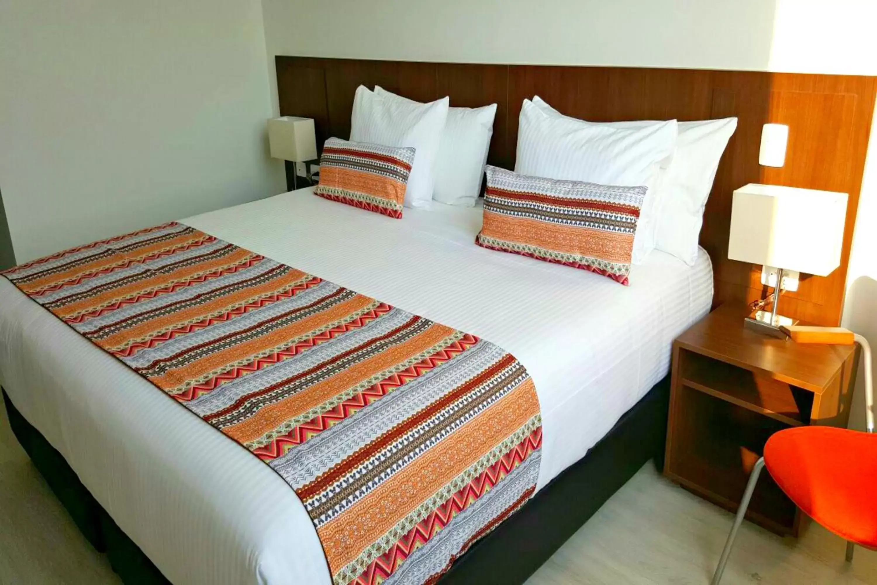 Bed in Best Western Plus Santa Marta Hotel