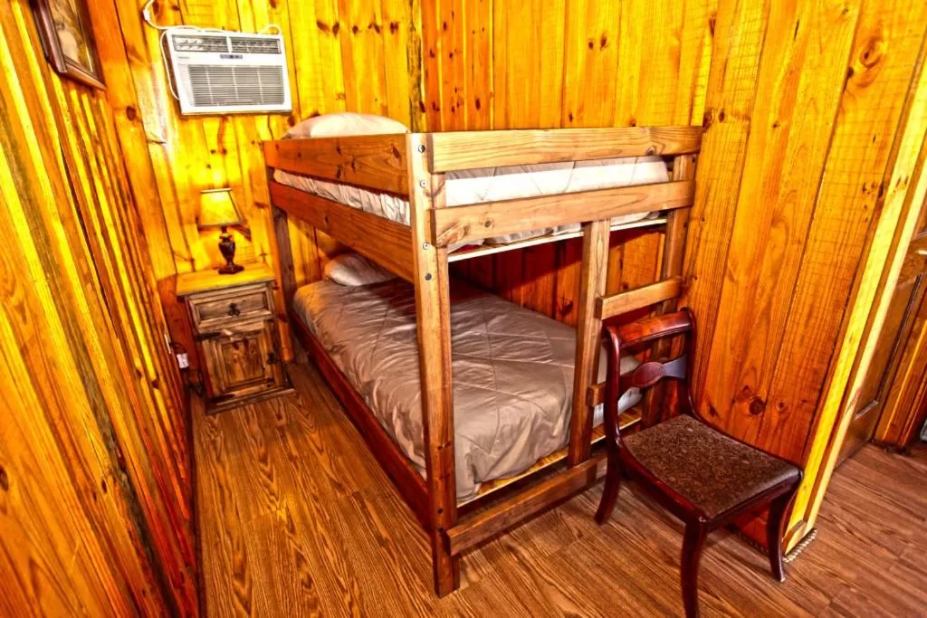 bunk bed in Diamonds Old West