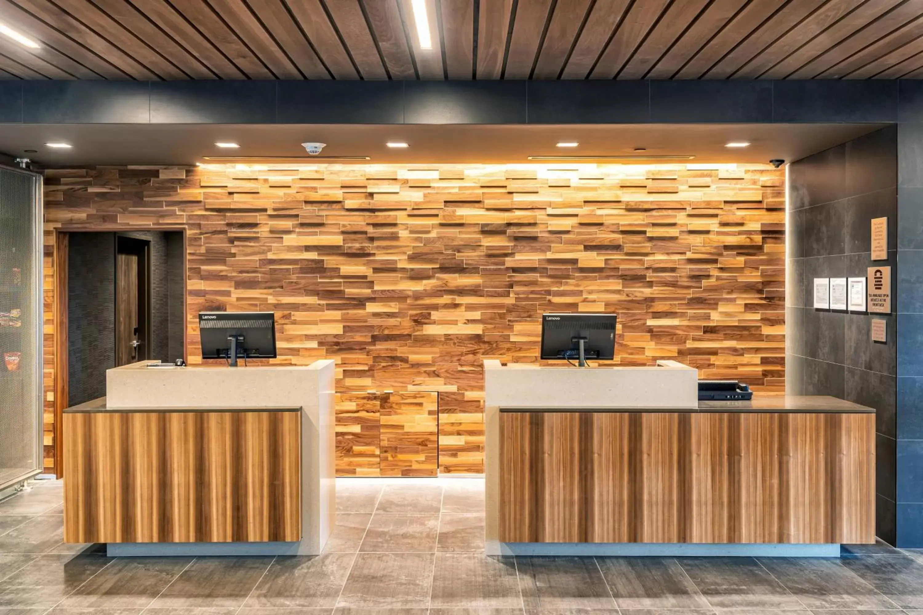 Lobby or reception in Courtyard by Marriott Charleston-North Charleston