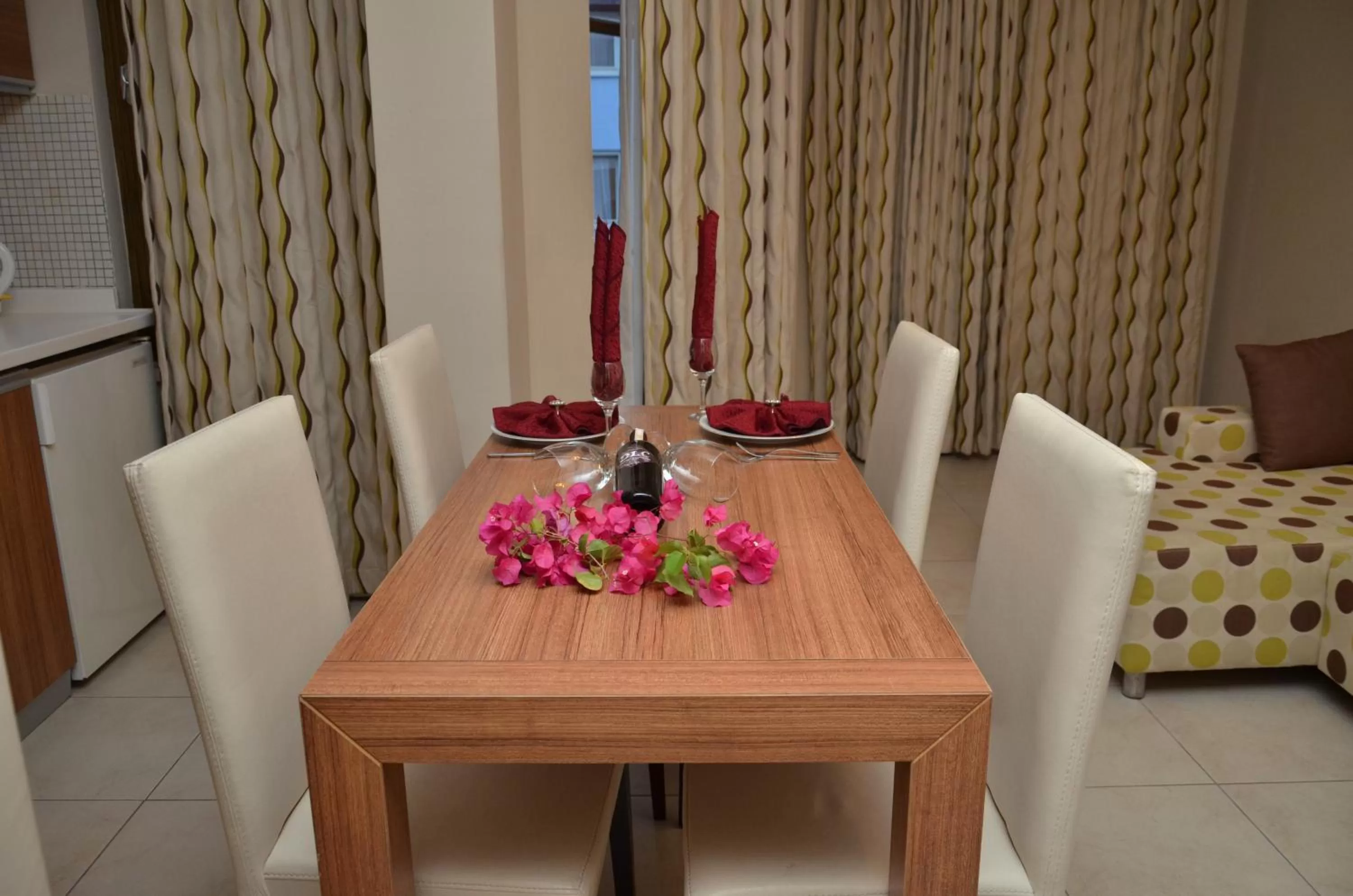 Melissa Moment Apart