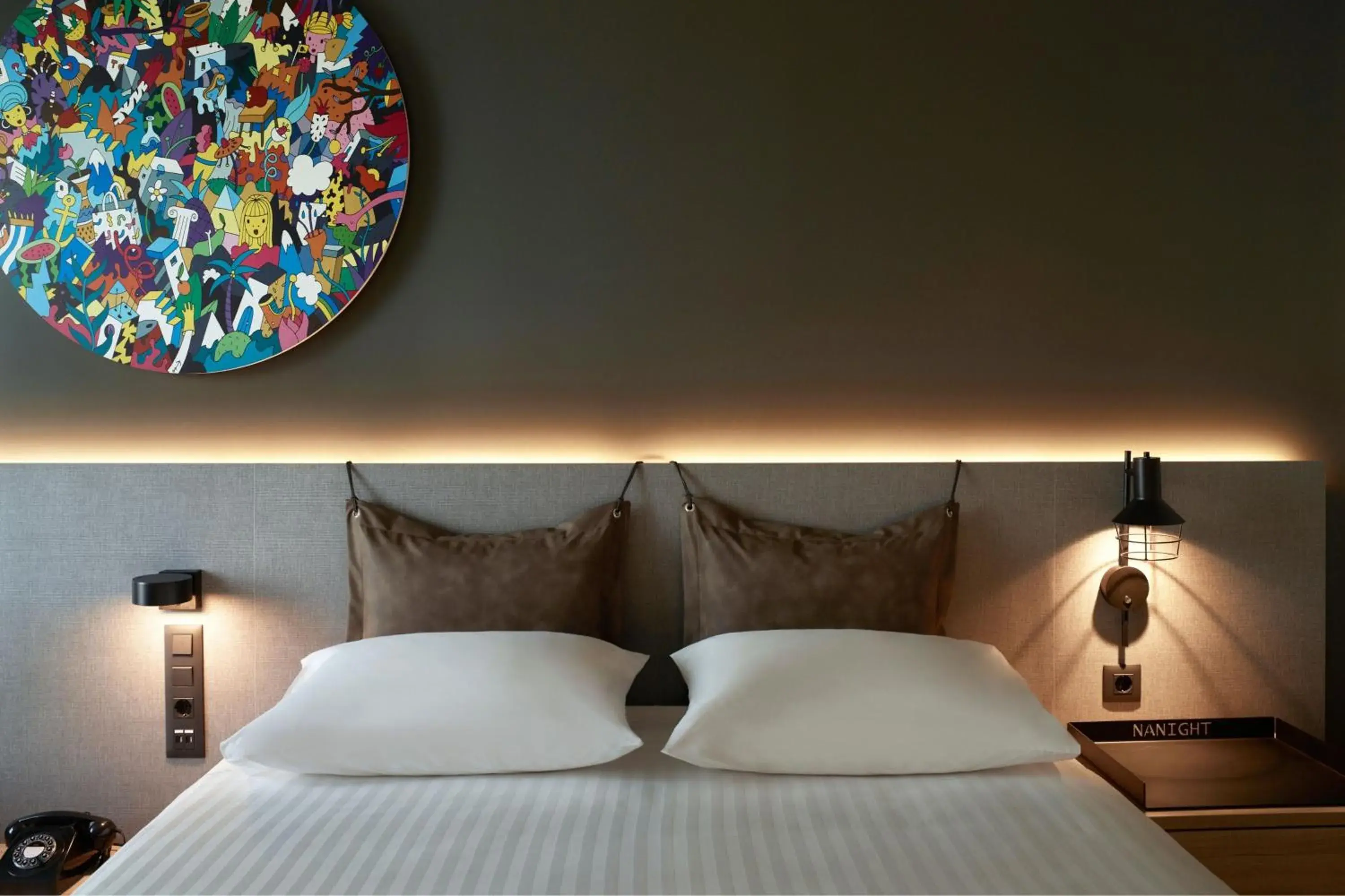 Photo of the whole room, Bed in Moxy Athens City