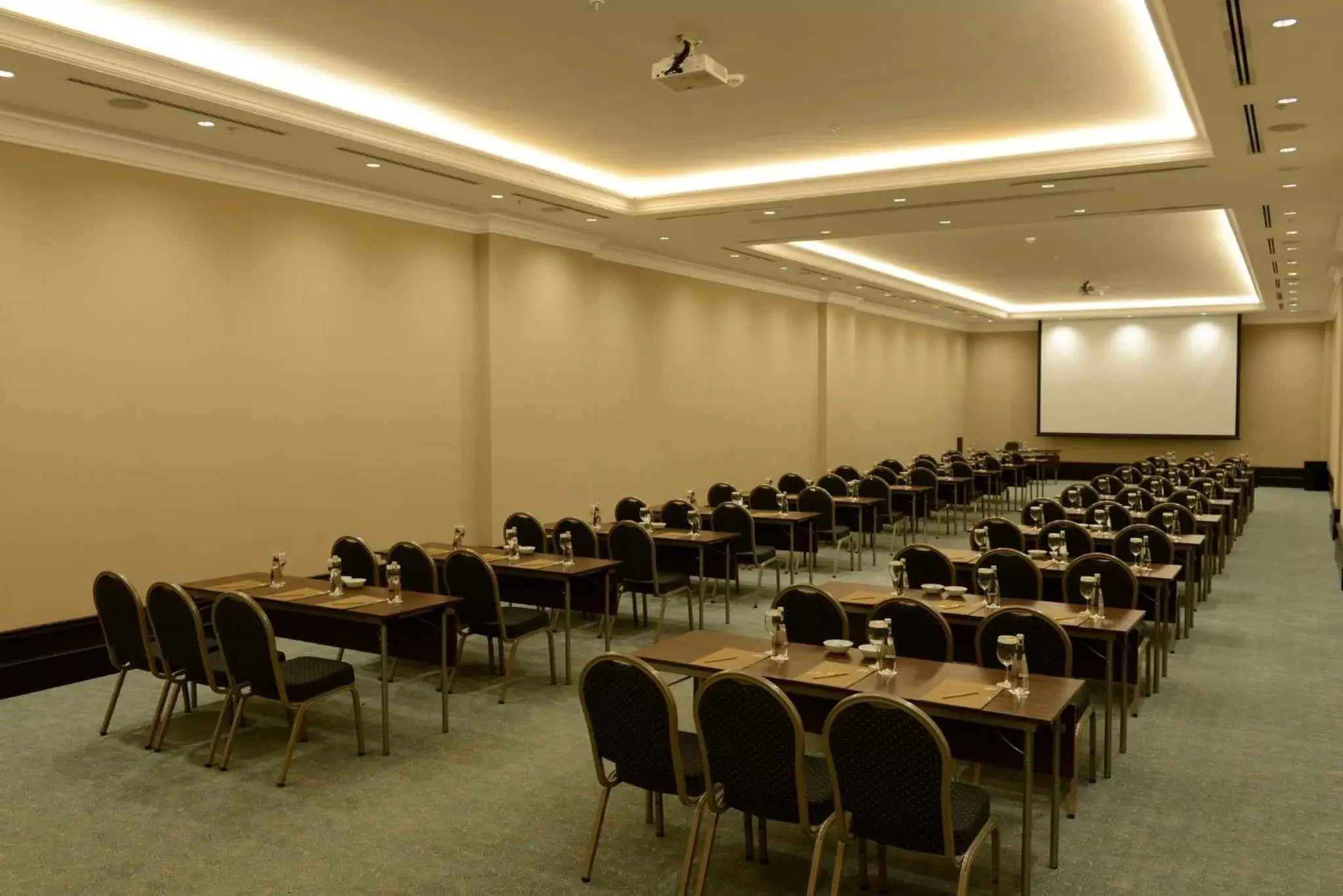 Meeting/conference room in Vialand Palace Hotel