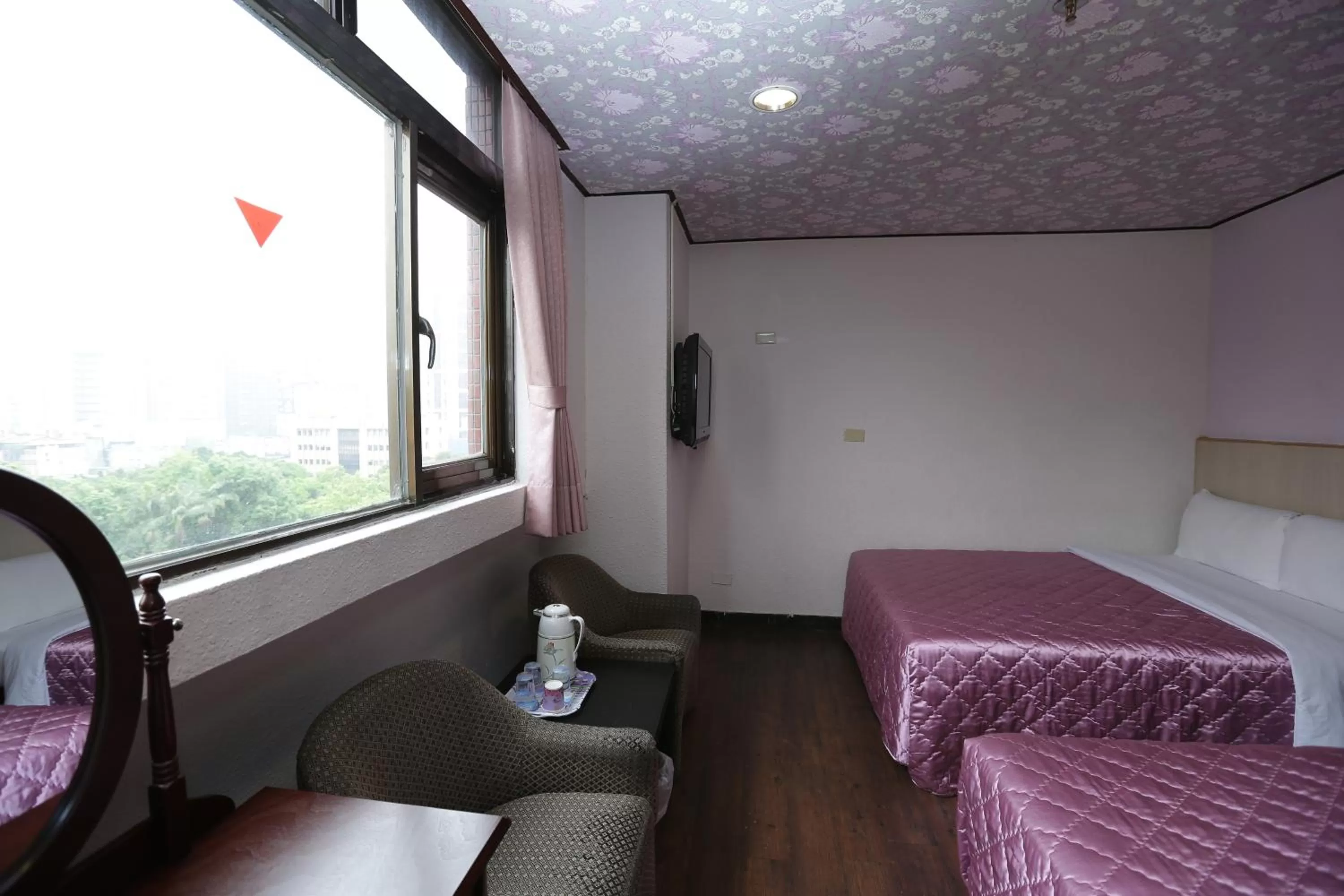 Photo of the whole room, Bed in Sofu Hotel