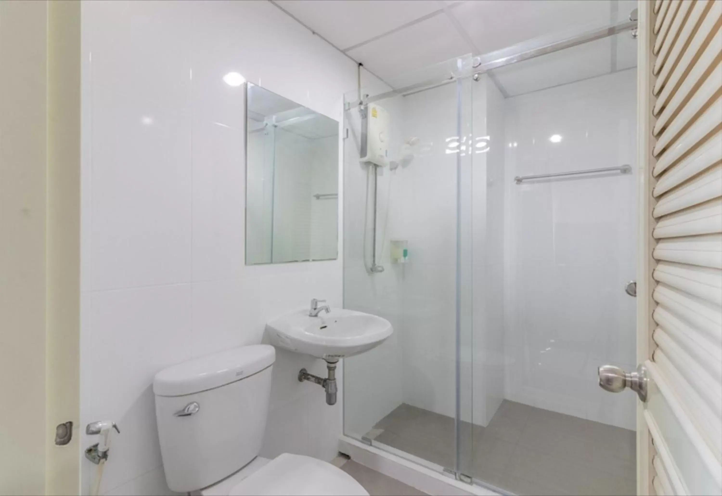 Bathroom in Siam Privi Hotel