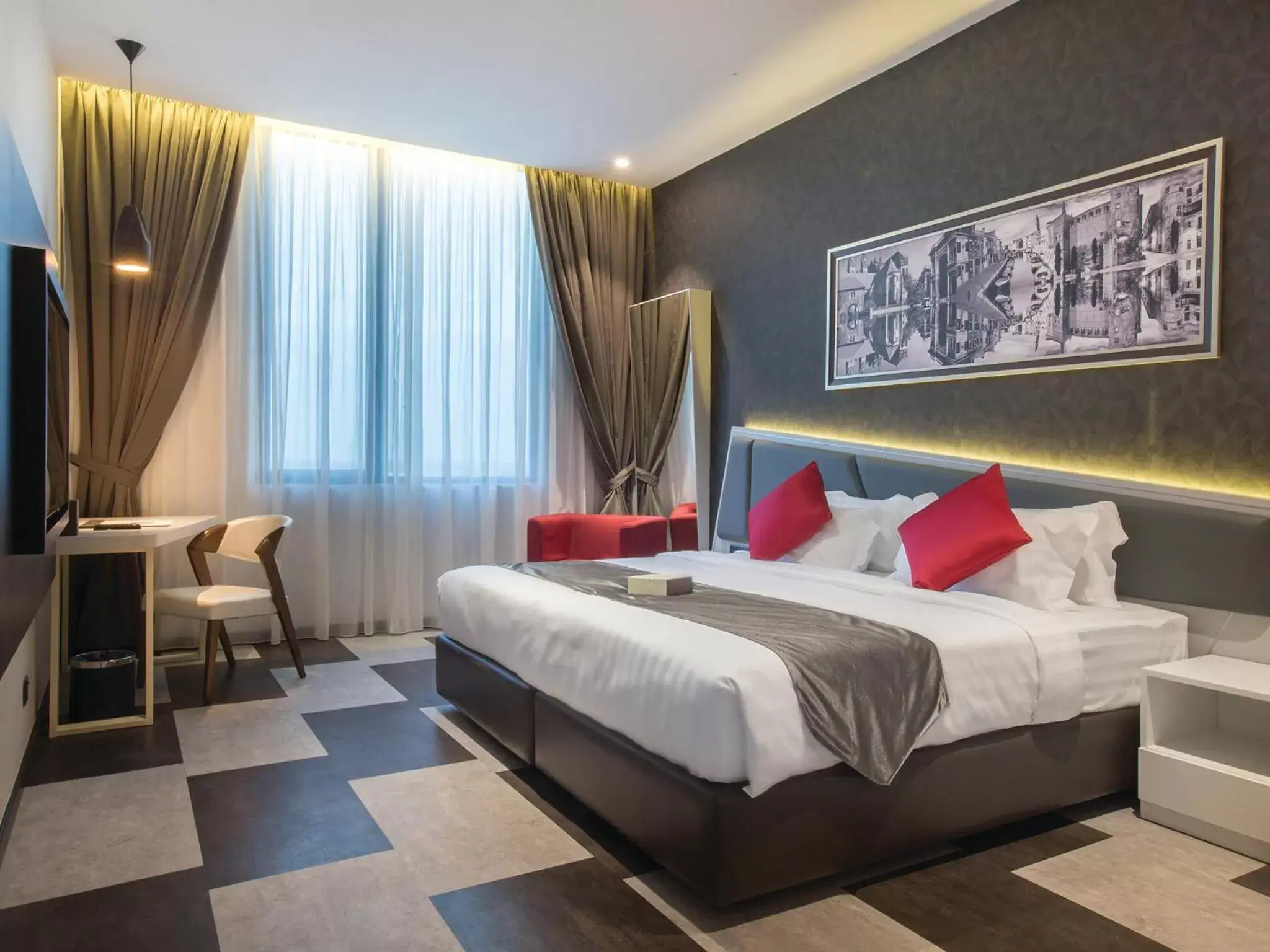 Photo of the whole room, Bed in Iconic Hotel Photo of the whole room, Bed in Iconic Hotel