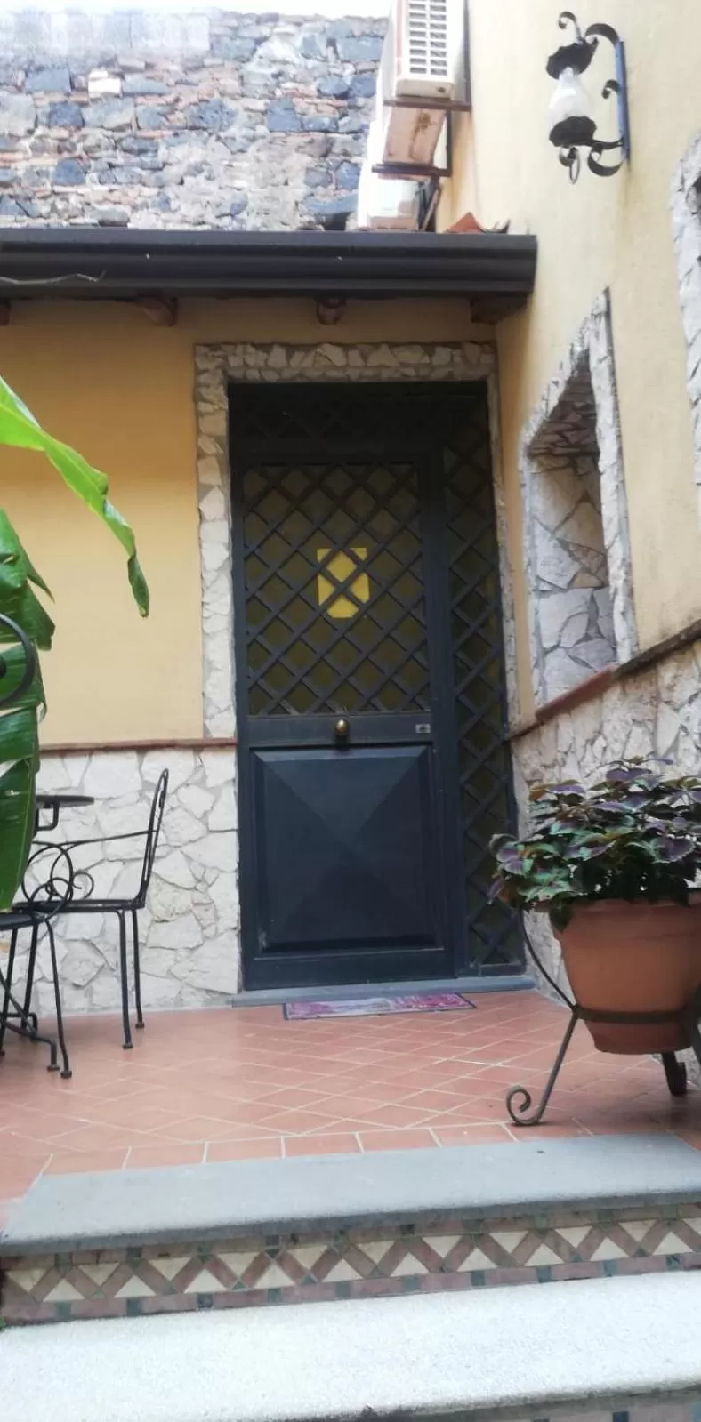 Patio in Hotel Sangiuliano 132 centro storico Catania