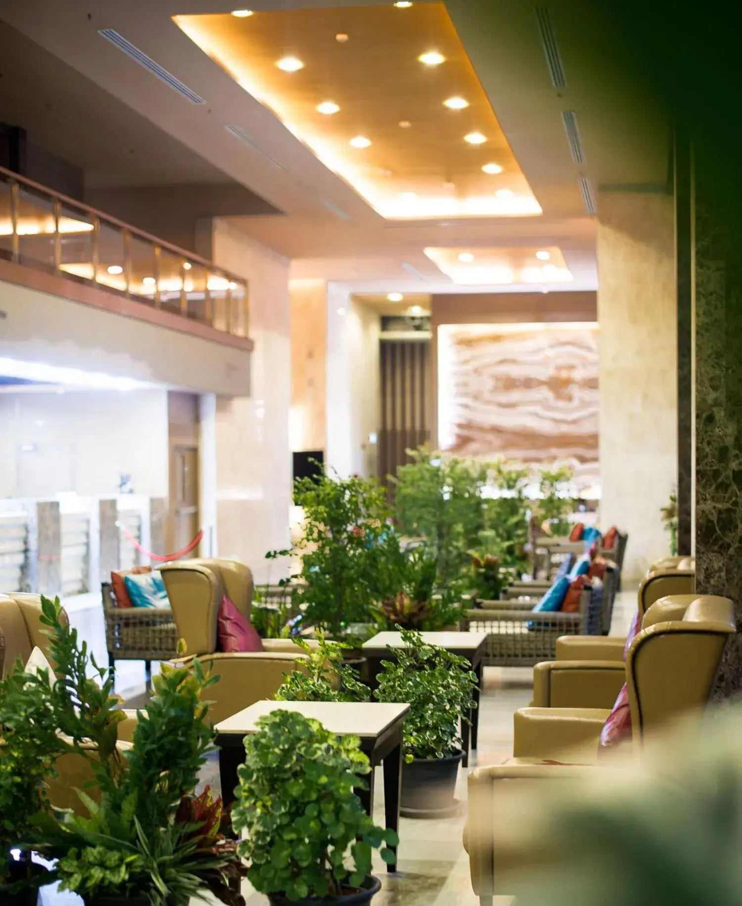 Lobby or reception, Restaurant/Places to Eat in Grand Howard Hotel