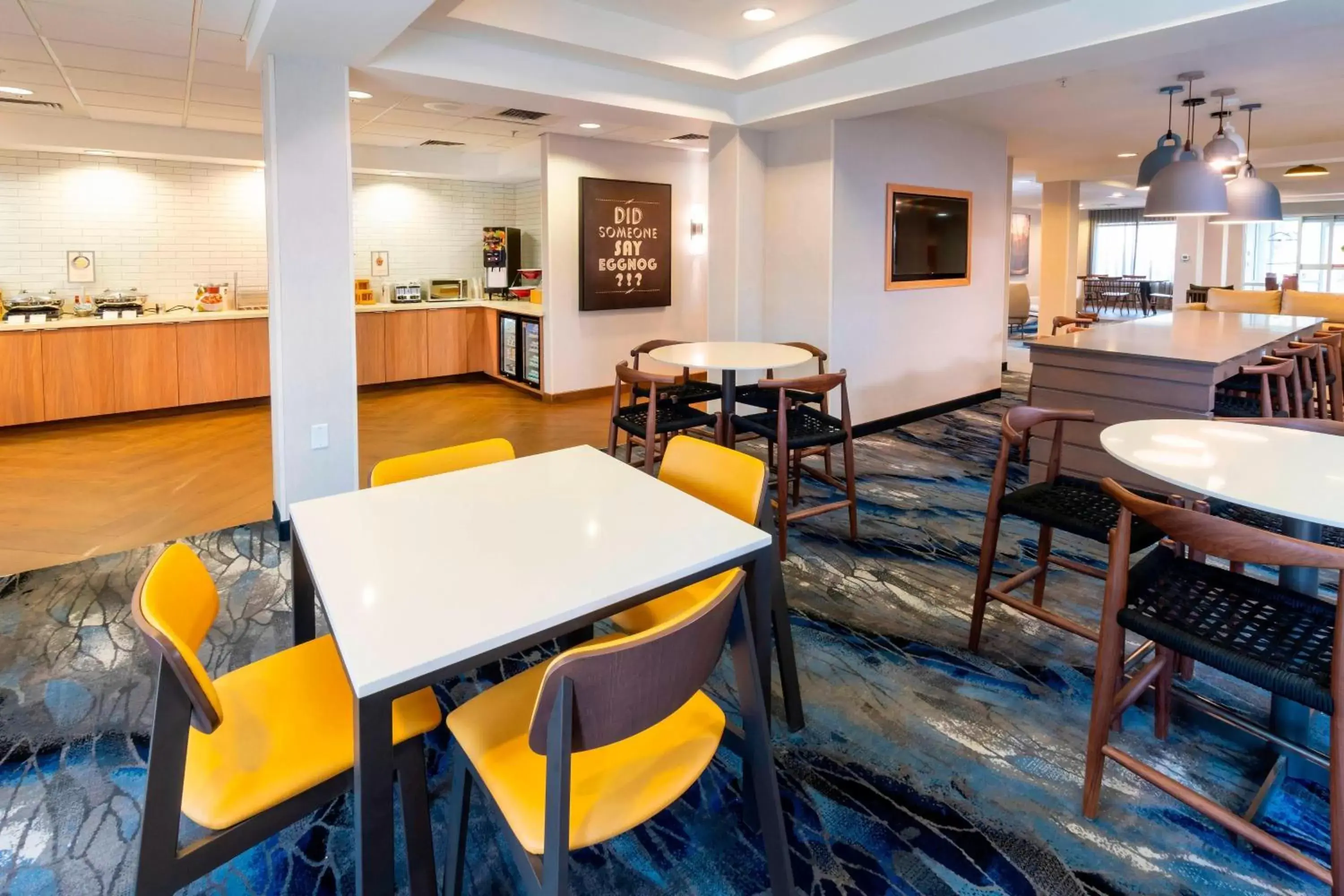 Breakfast, Restaurant/Places to Eat in Fairfield Inn & Suites Bend Downtown
