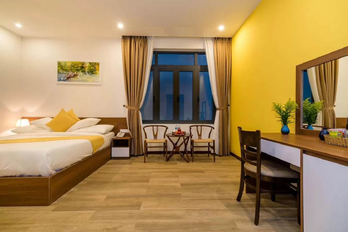 Communal lounge/ TV room, Bed in Hoi An Majestic Villa