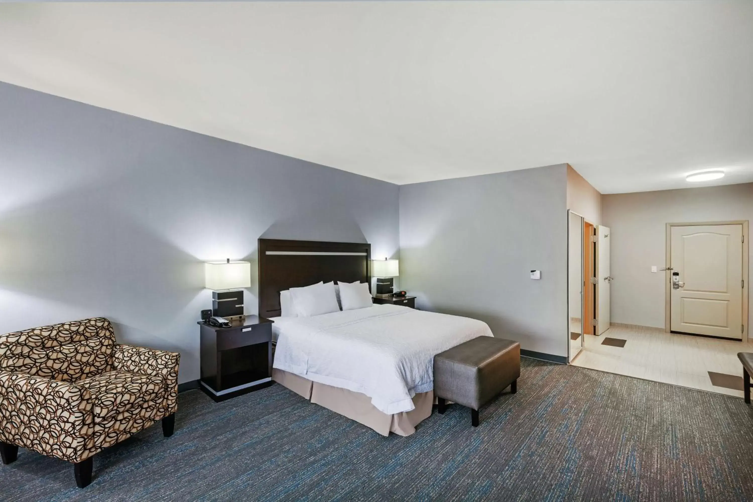 Living room, Bed in Hampton Inn & Suites Houston/League City