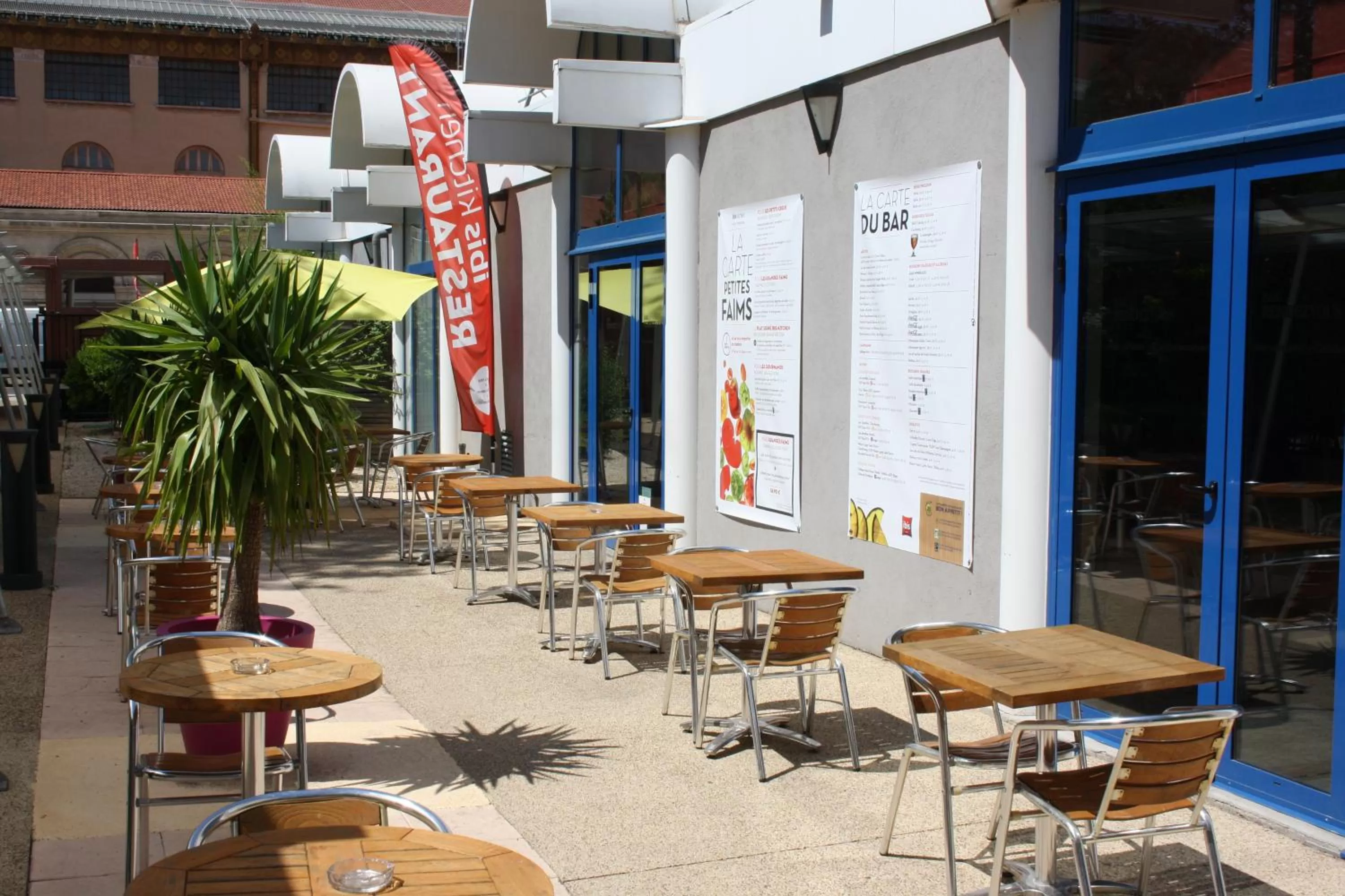 Patio in ibis Marseille Centre Gare Saint Charles