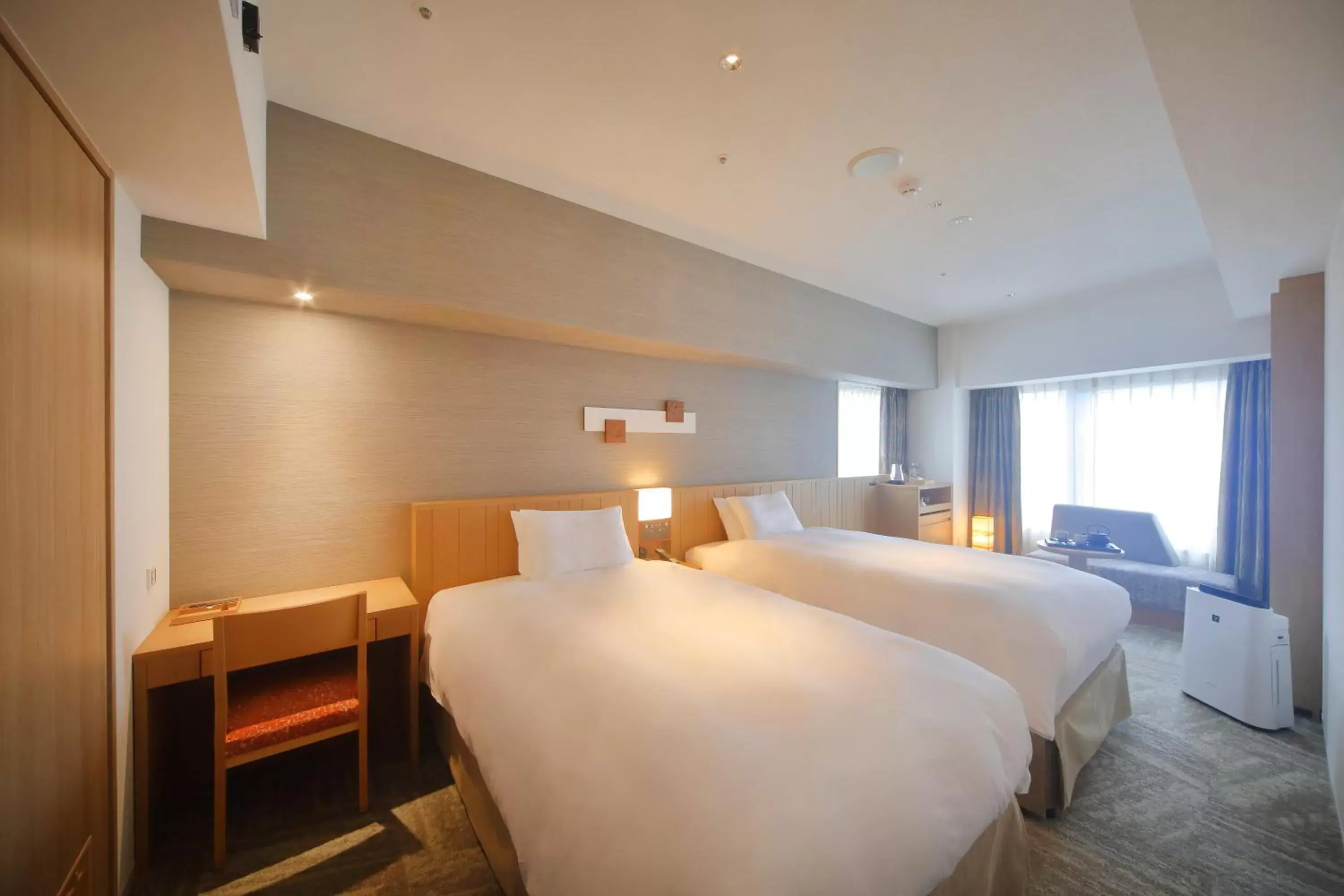 Photo of the whole room, Bed in SH by the square hotel Kyoto Kiyamachi