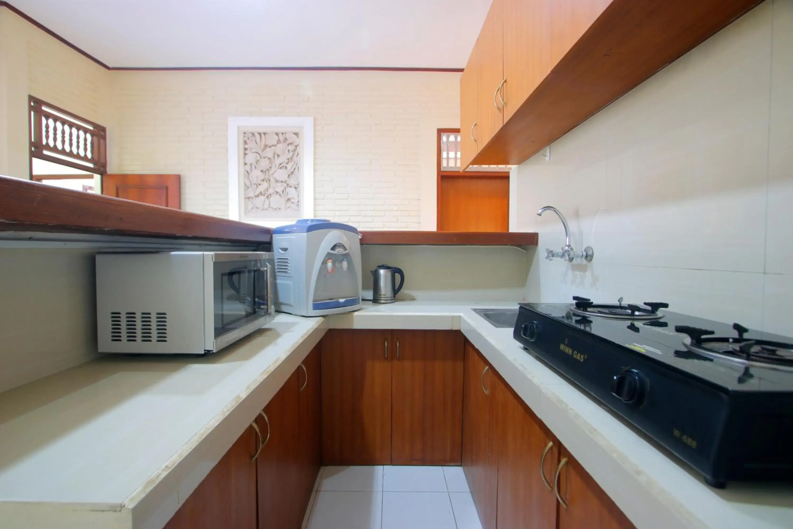 Kitchen or kitchenette, Kitchen/Kitchenette in Hotel Jati Sanur