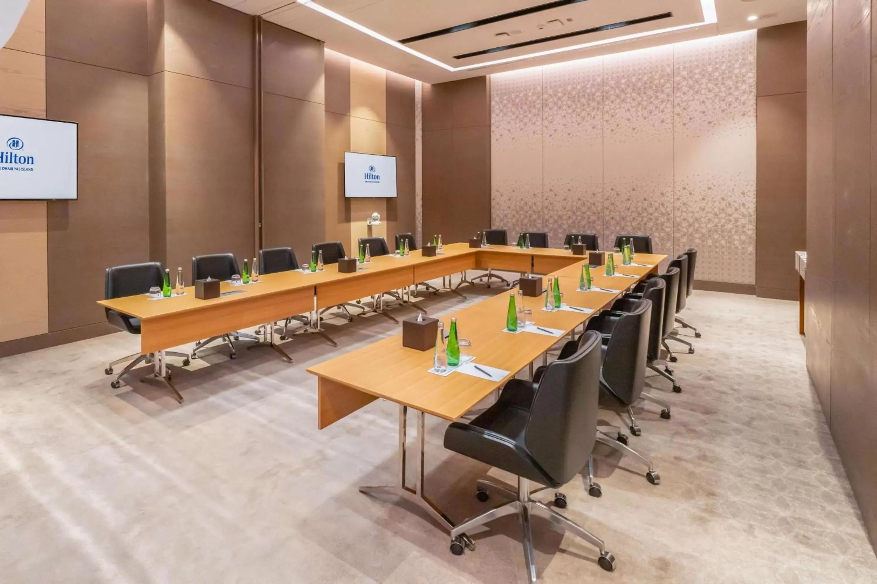 Meeting/conference room in Hilton Abu Dhabi Yas Island