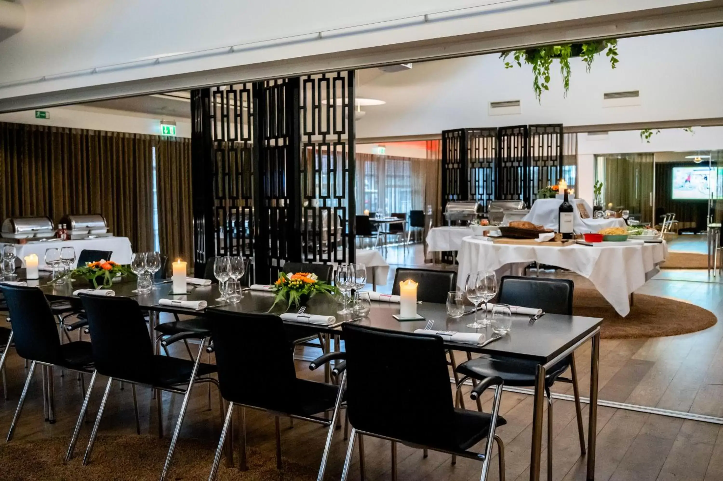 Restaurant/Places to Eat in Hotel Svanen Billund