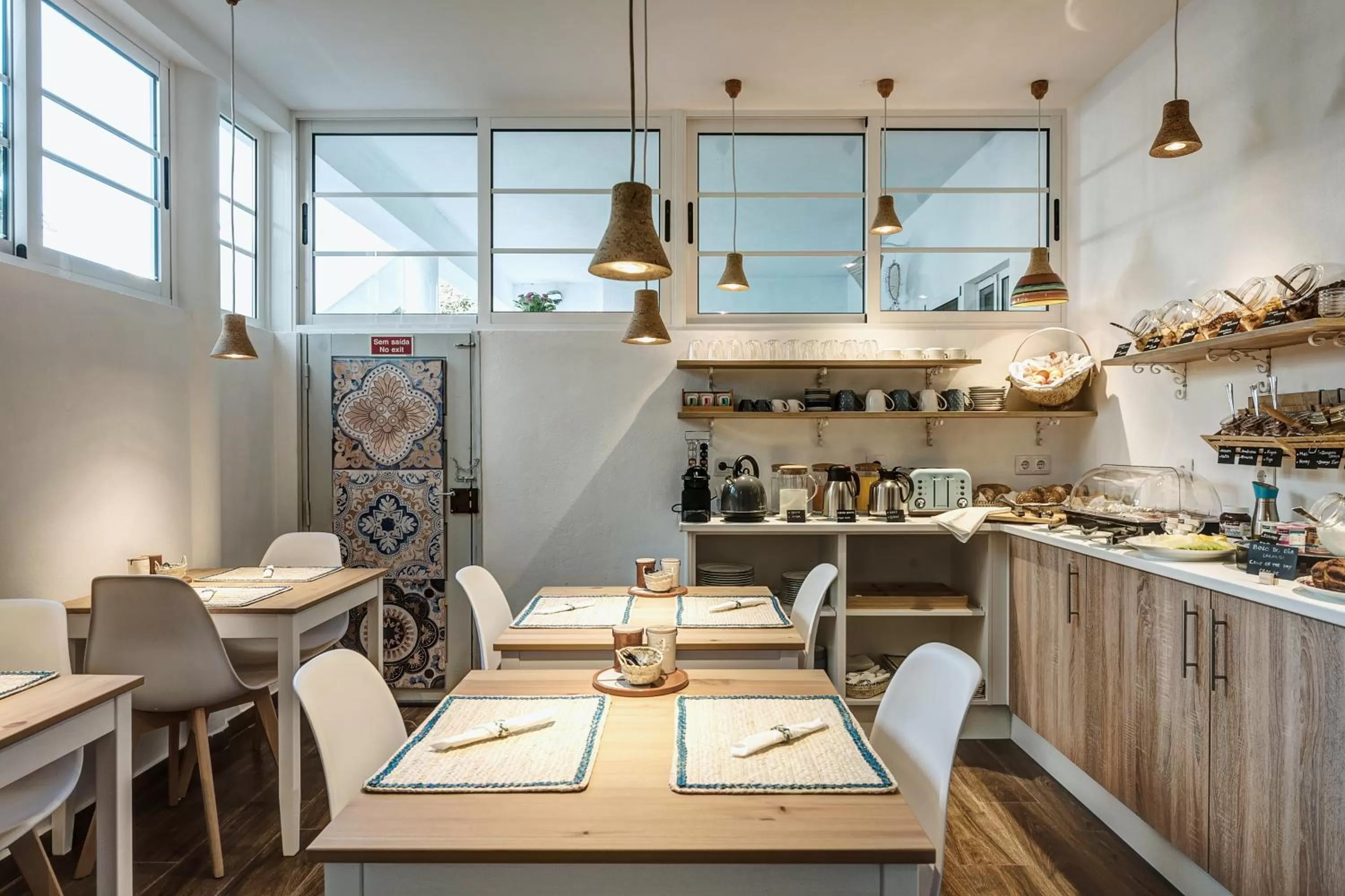 Breakfast in Loulé Coreto Guesthouse