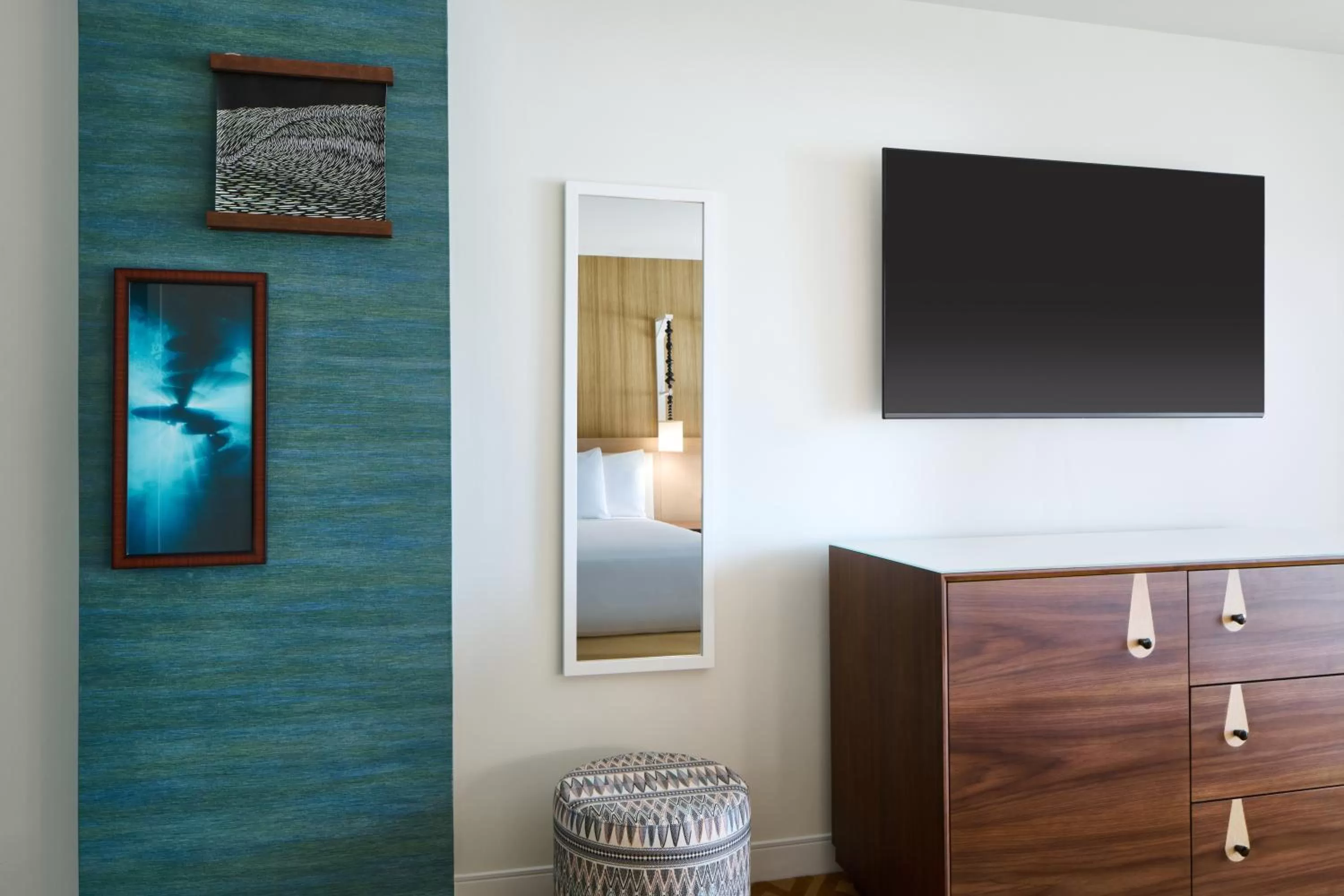 TV and multimedia in Waikiki Malia