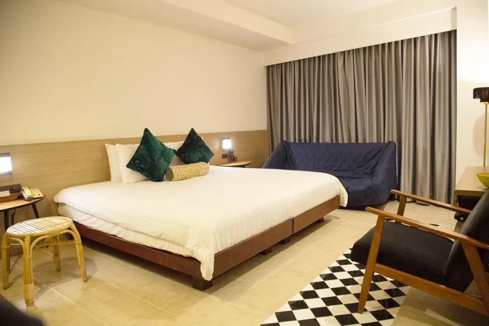 Bedroom, Bed in Baboona Beachfront Living Bedroom, Bed in Baboona Beachfront Living