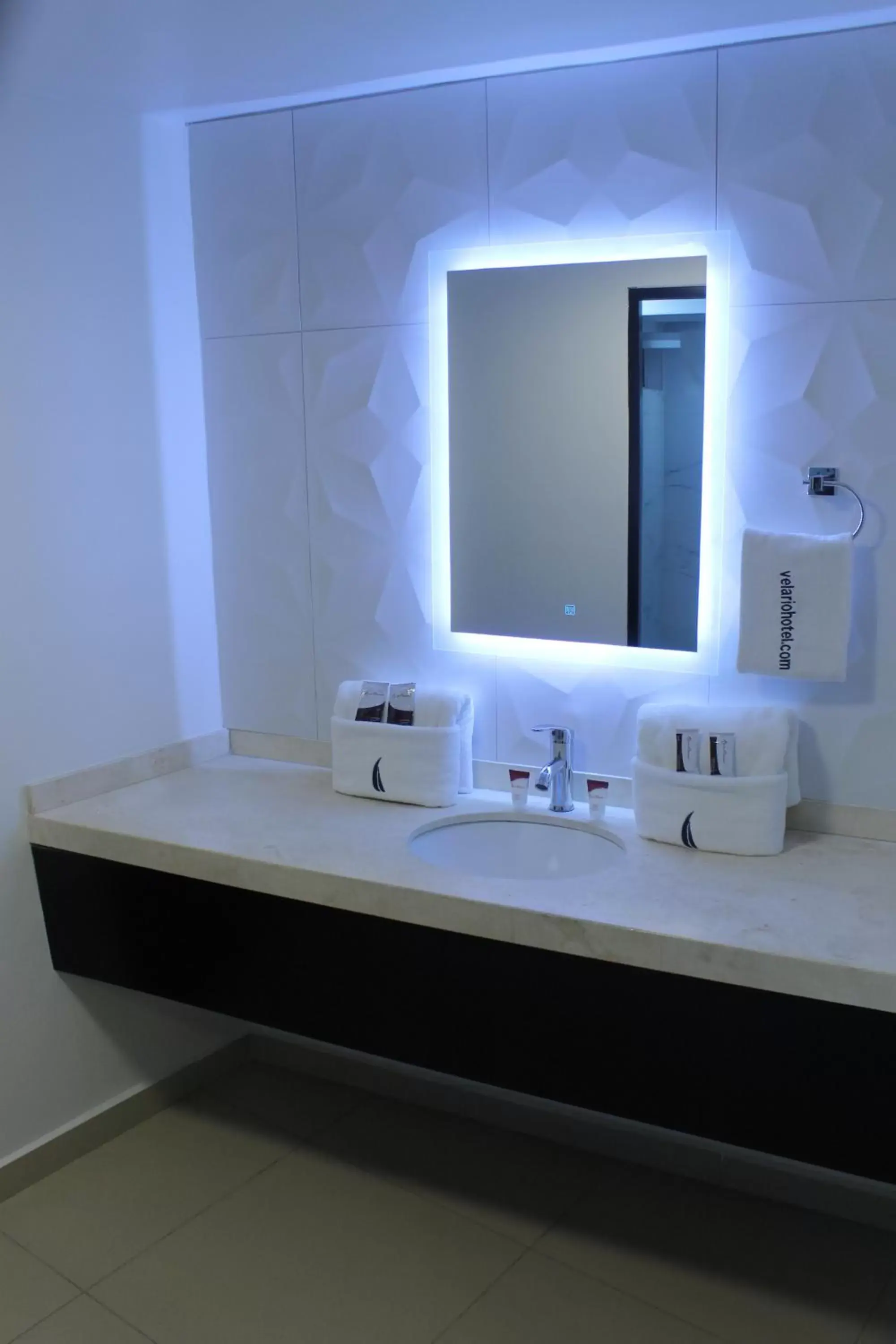 Bathroom in Hotel Velario