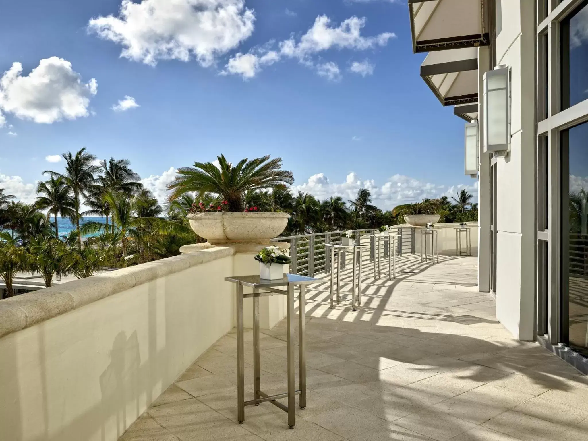 Banquet/Function facilities, Balcony/Terrace in Loews Miami Beach Hotel