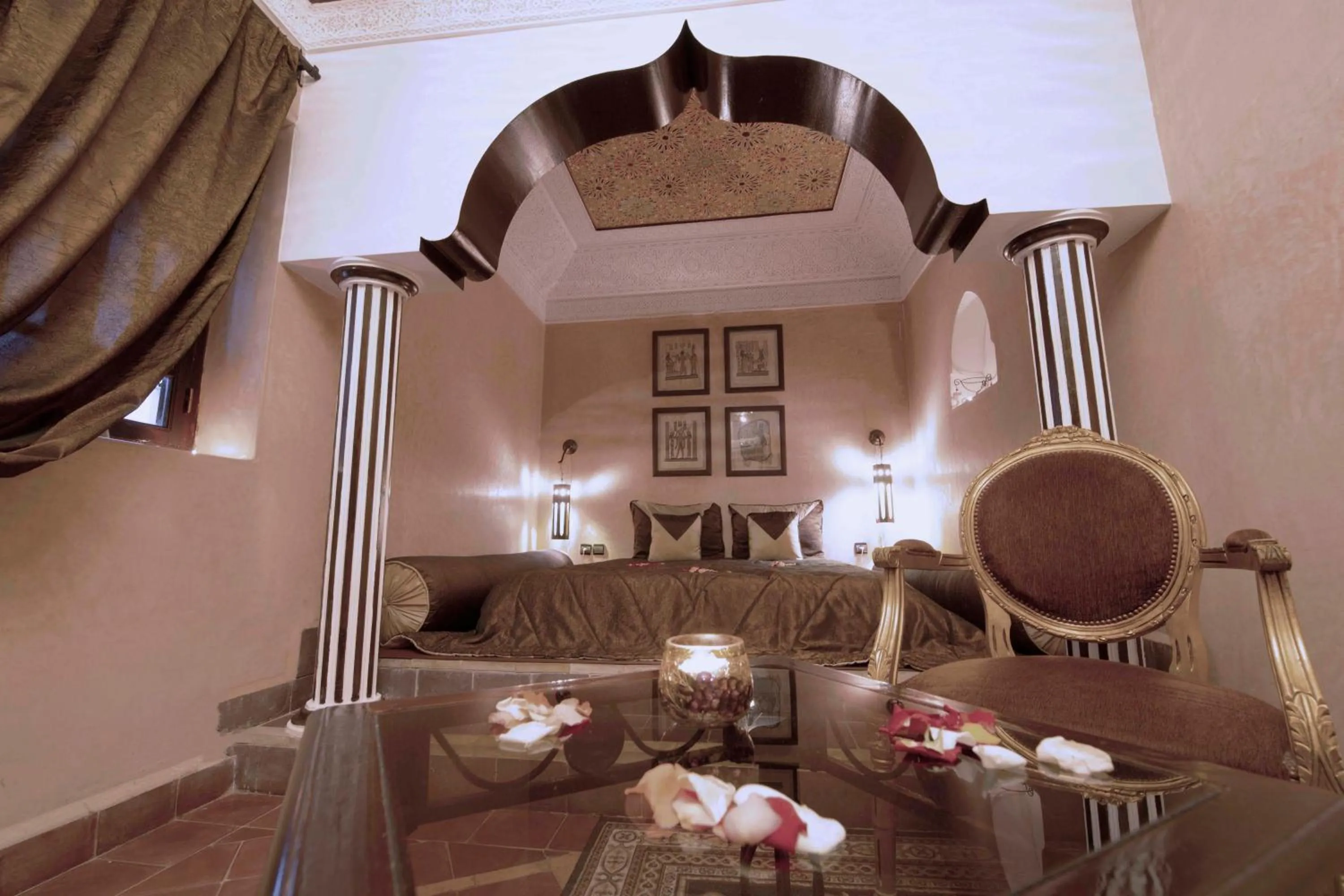 Bathroom in Riad Mille Et Une Nuits