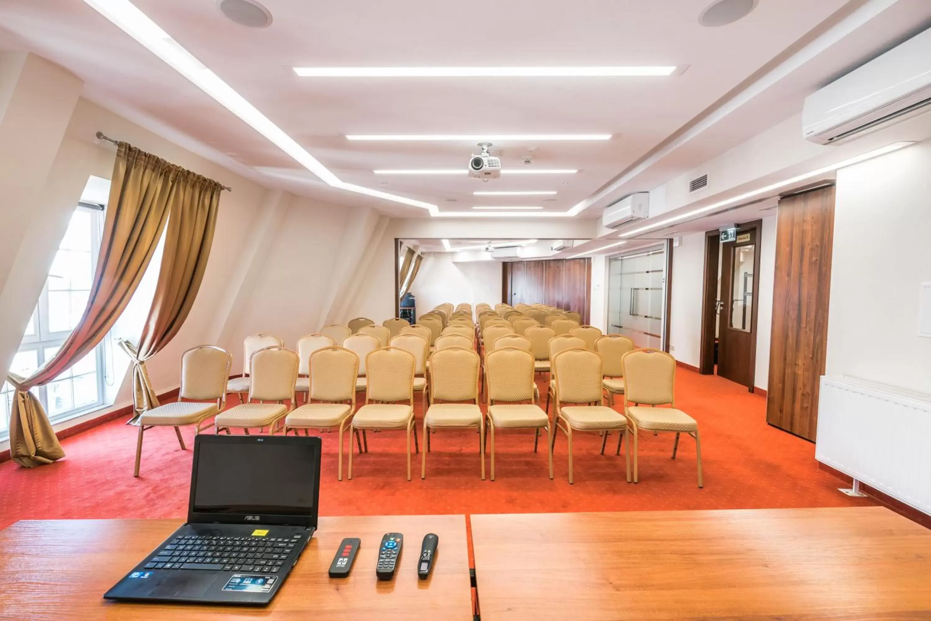Meeting/conference room, Business Area/Conference Room in Hotel Piast Wrocław Centrum