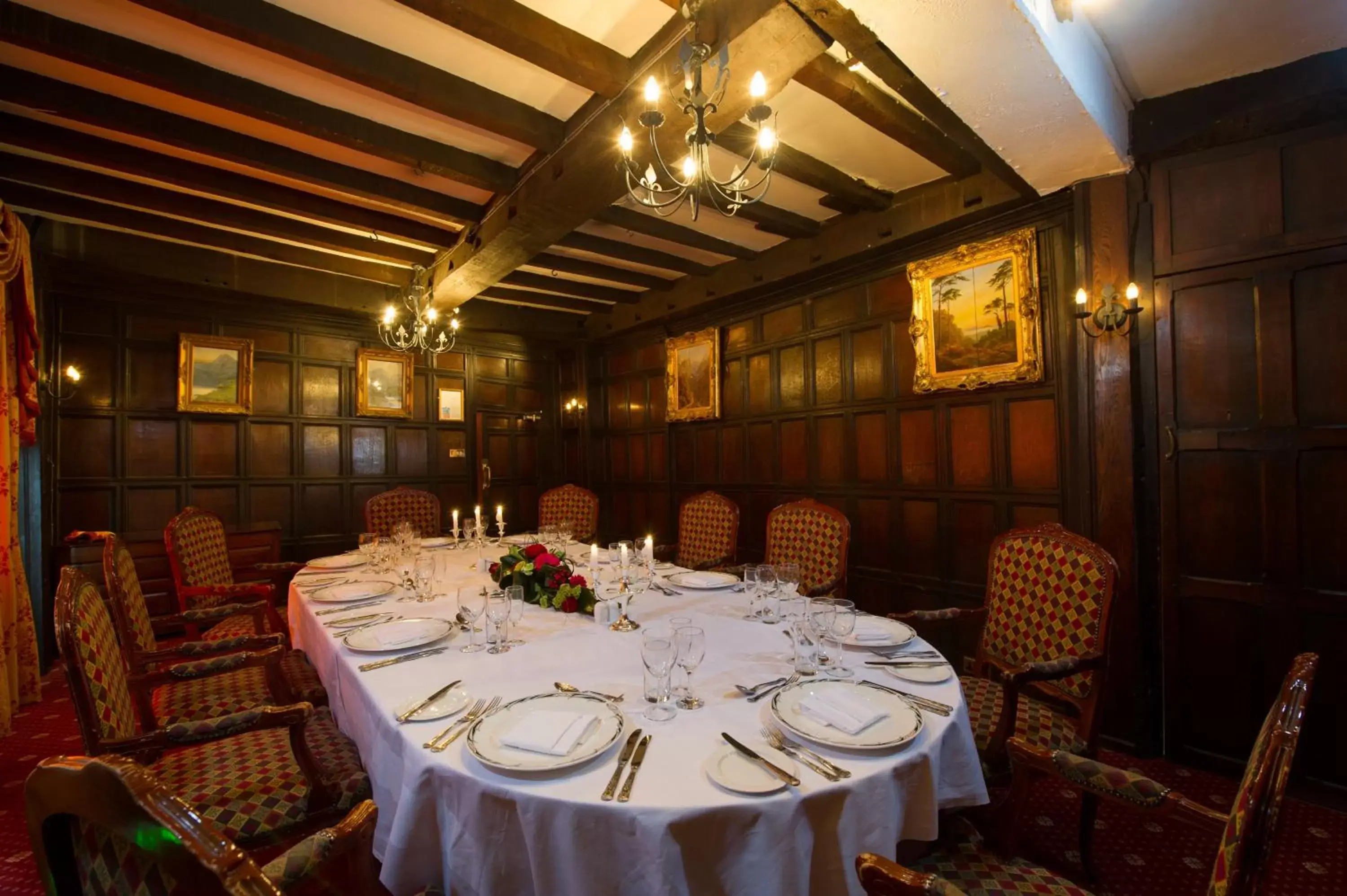 Restaurant/places to eat in Prince Rupert Hotel Restaurant/places to eat in Prince Rupert Hotel