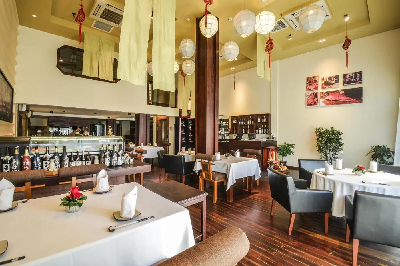 Restaurant/places to eat in Almond Hotel Sothearos