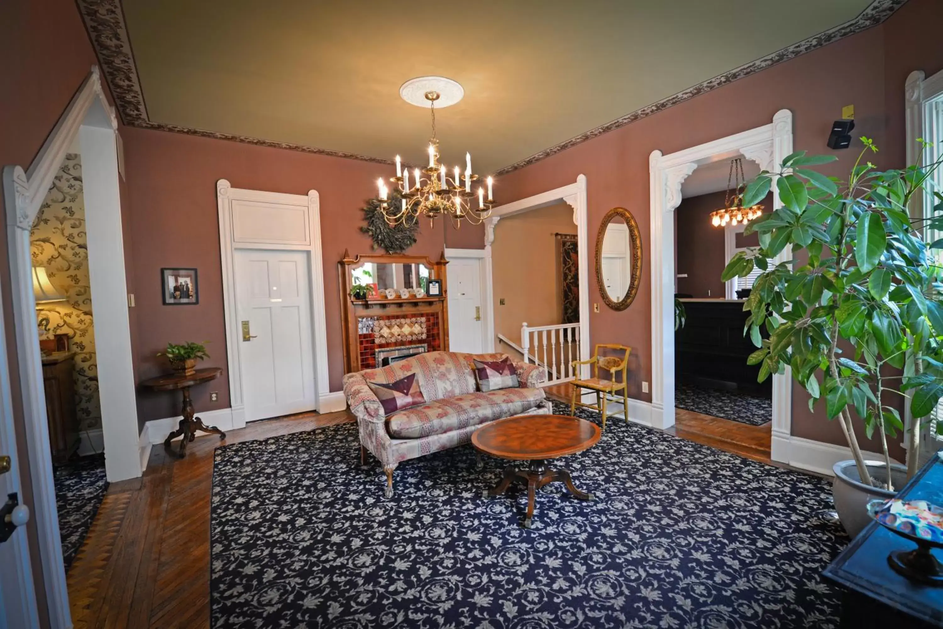 Lobby or reception, Seating Area in Grant Street Inn - Bloomington