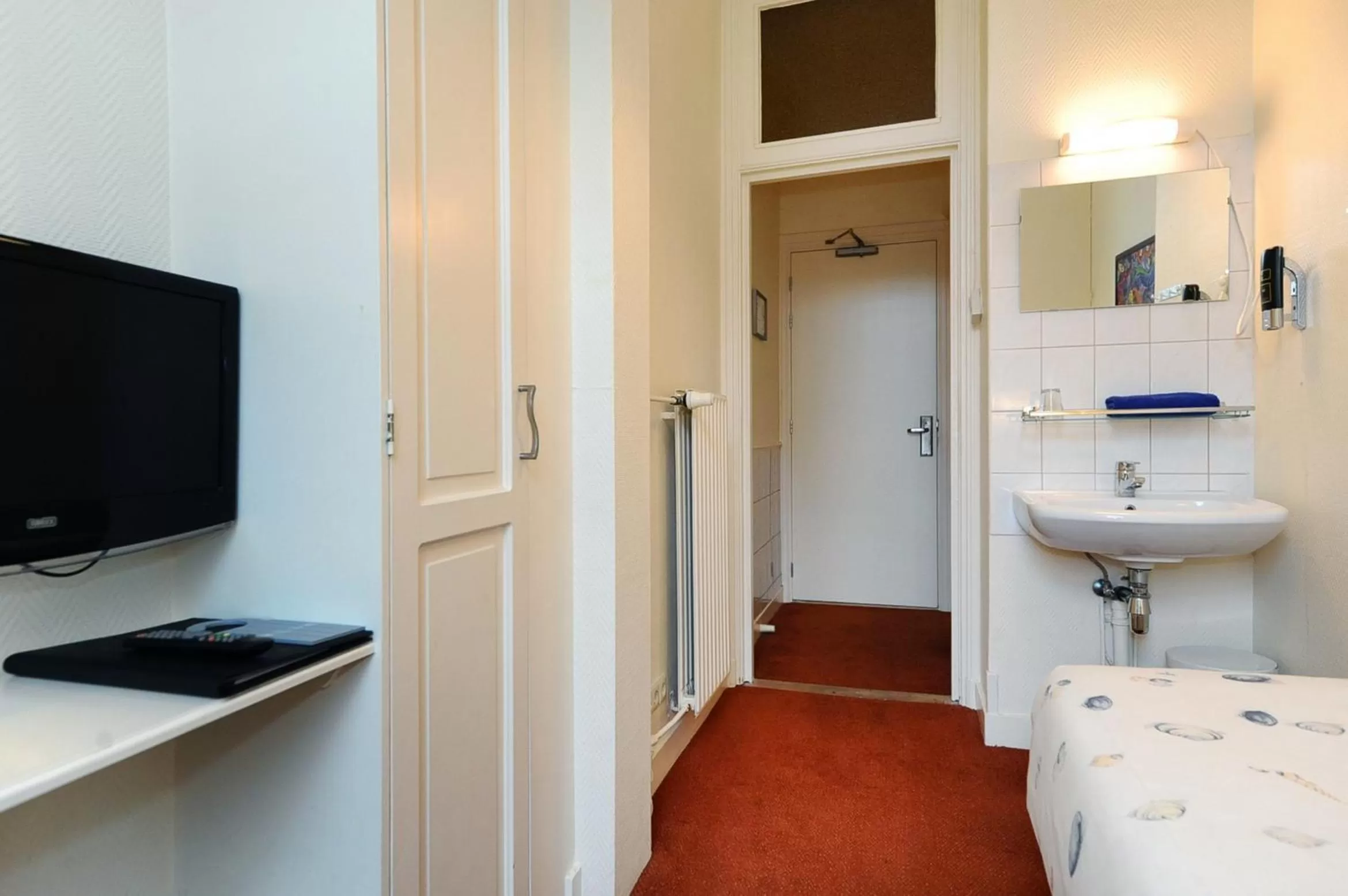 Photo of the whole room in Hotel Bor Scheveningen