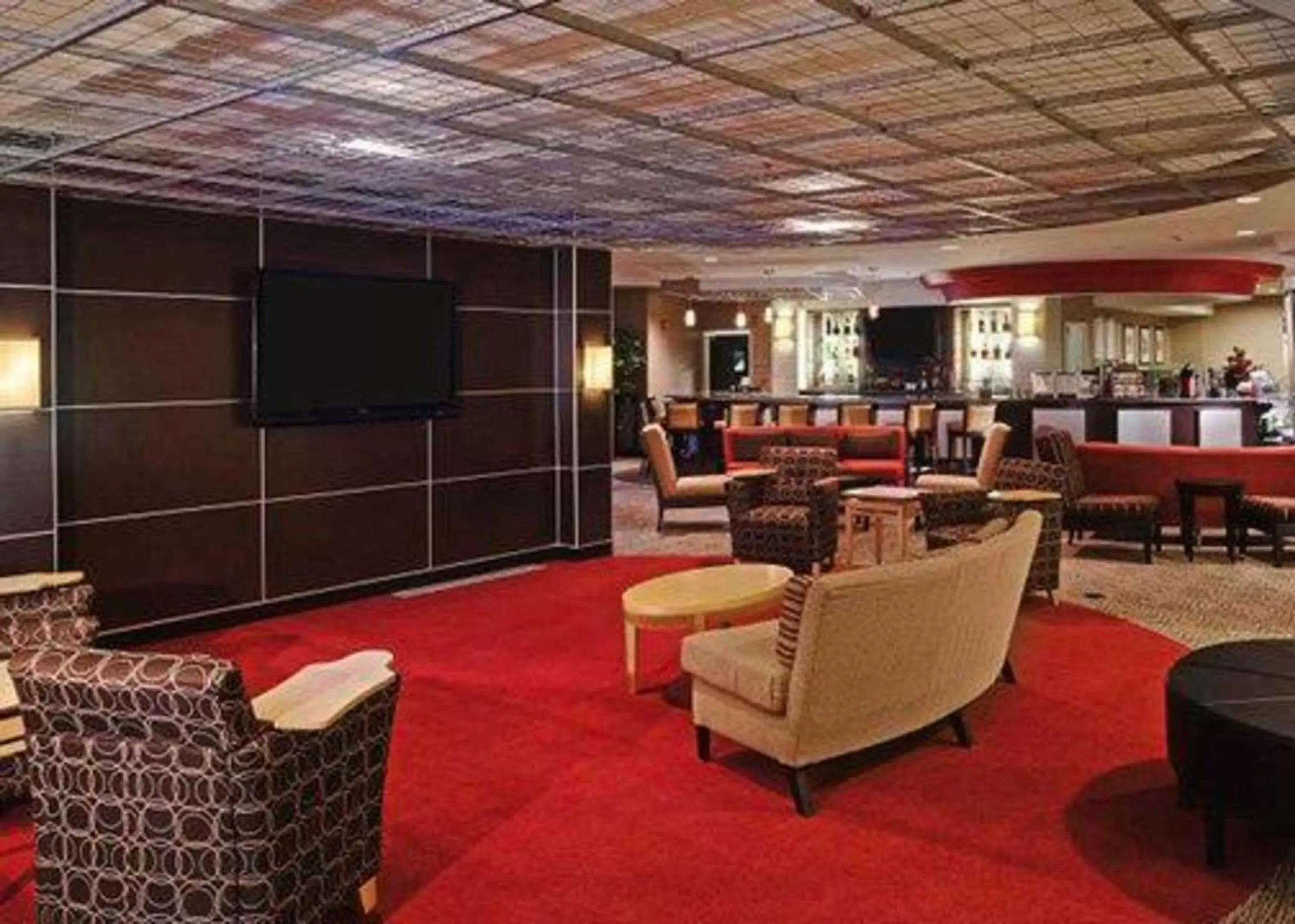 Lobby or reception, Lounge/Bar in Cambria Hotel Columbus - Polaris