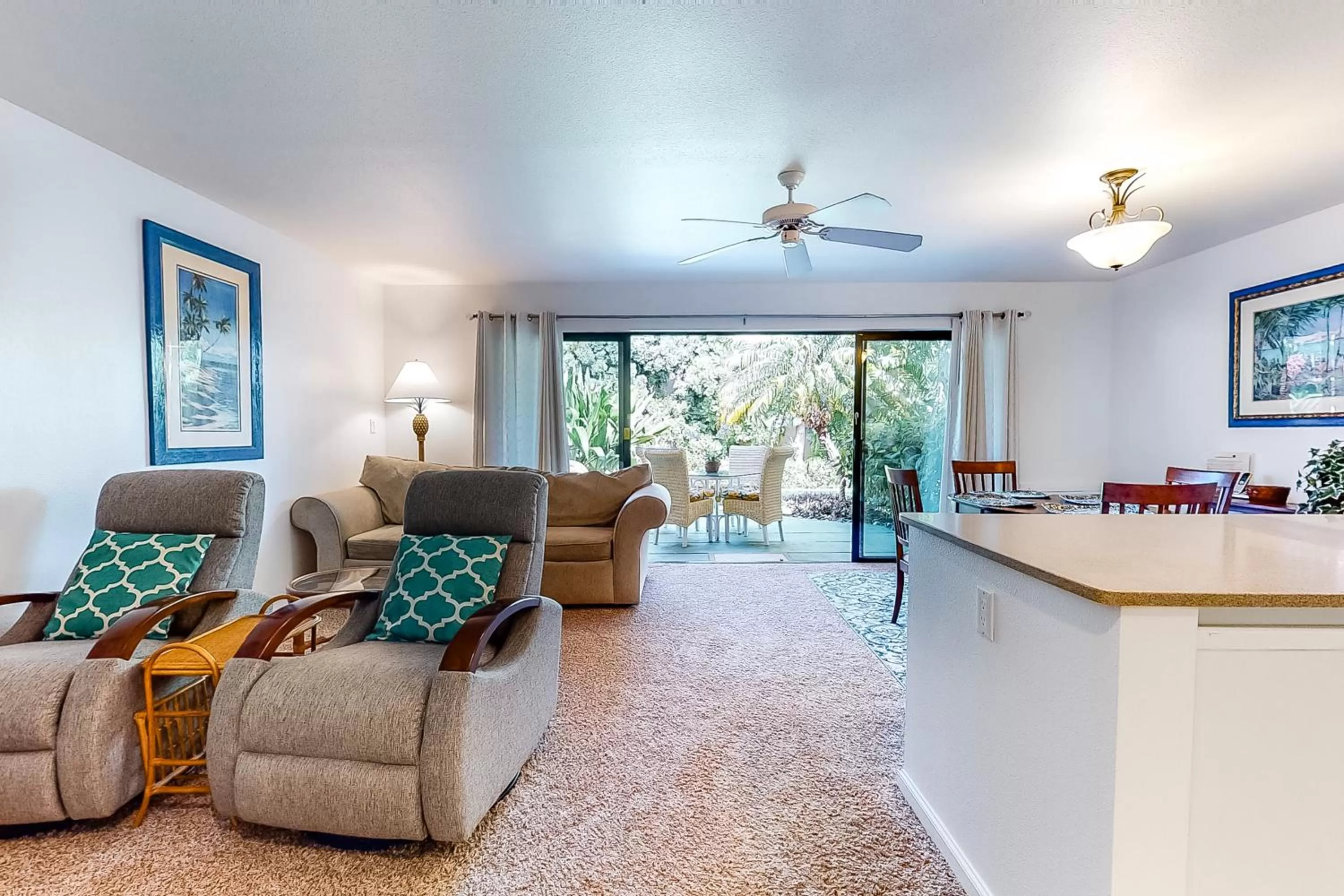 Seating Area in Maui Kamaole