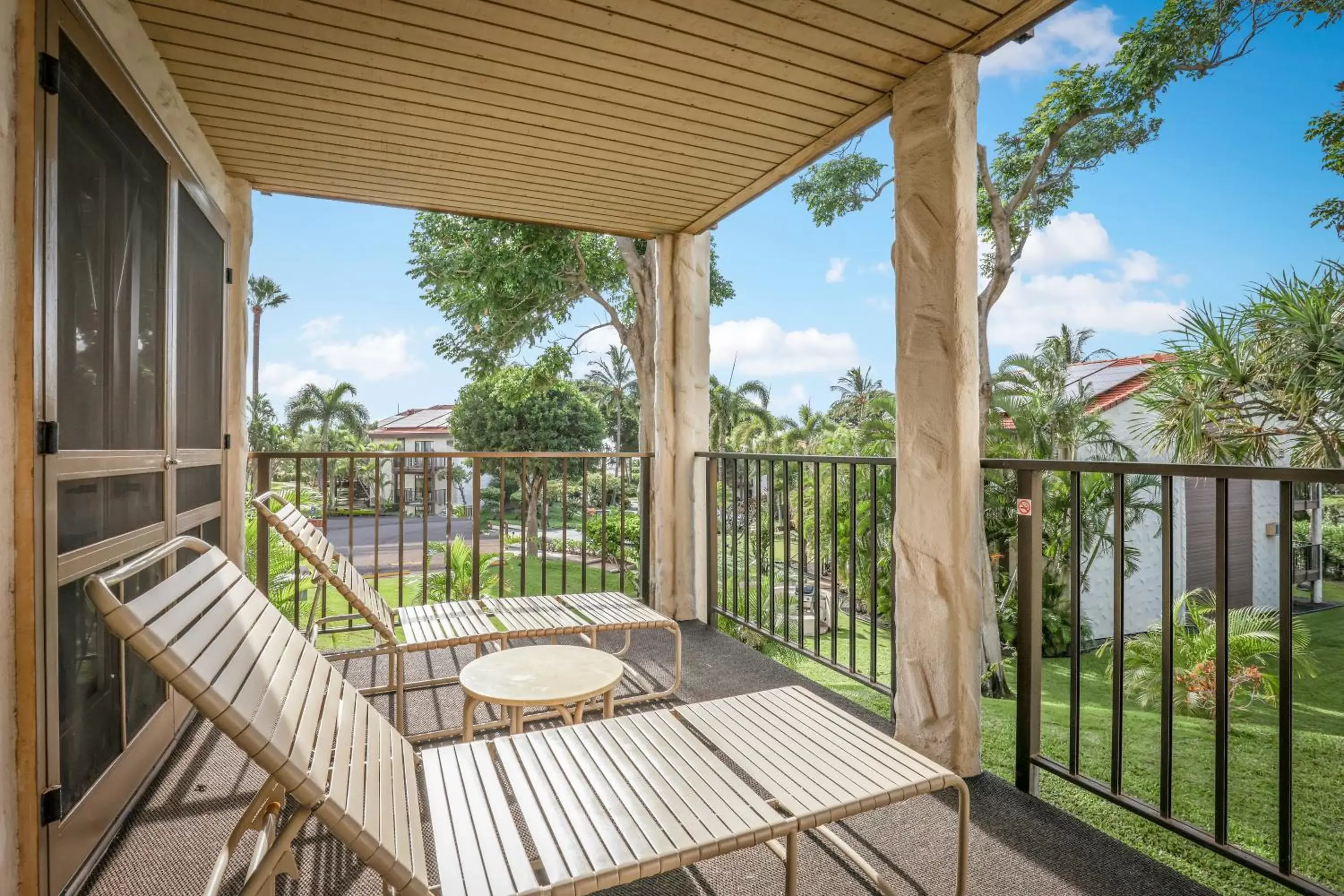 View (from property/room), Balcony/Terrace in Aston Maui Hill