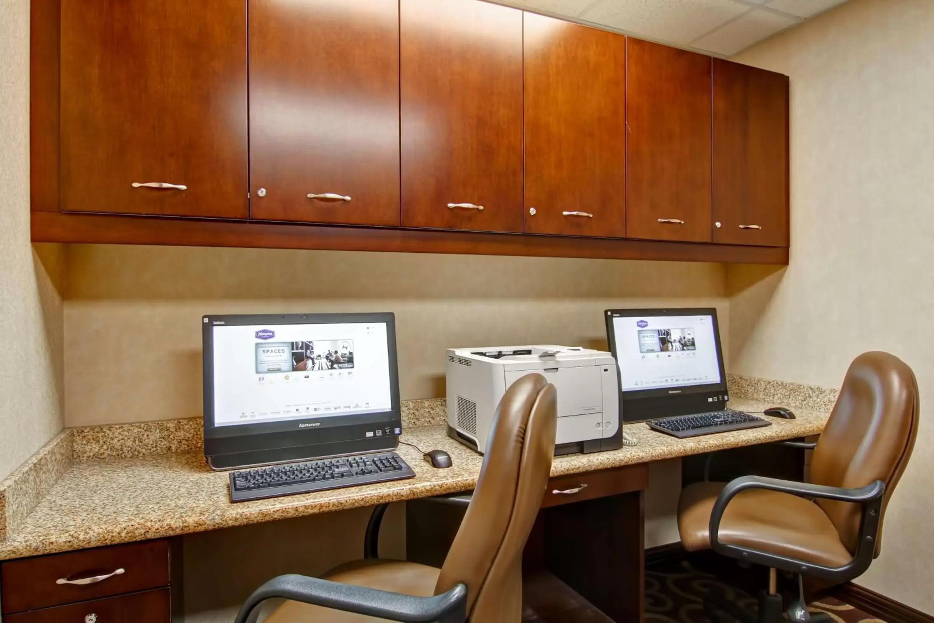 Business facilities, Business Area/Conference Room in Hampton Inn Sudbury, Ontario