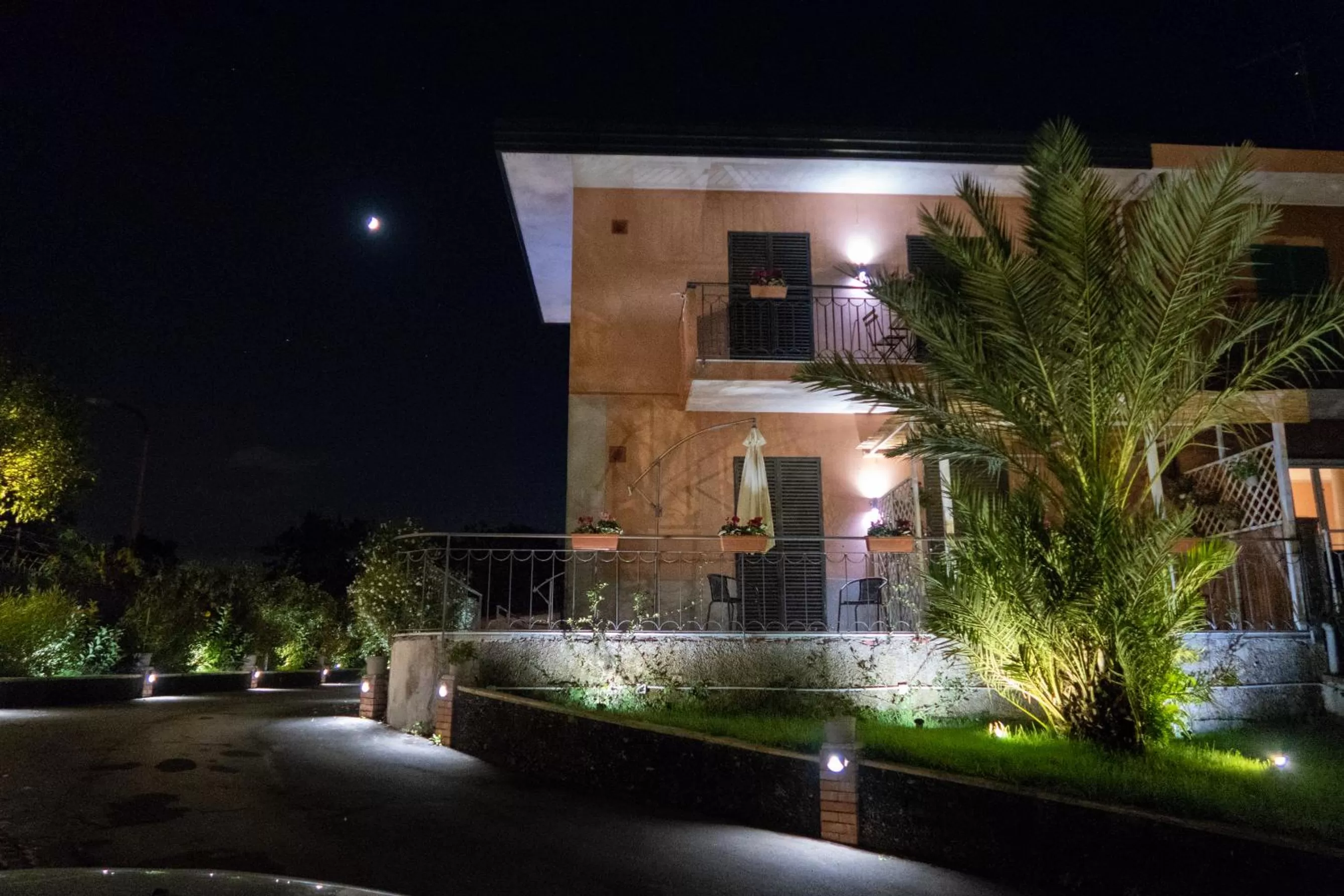 Property building in UP&B Rooms Catania