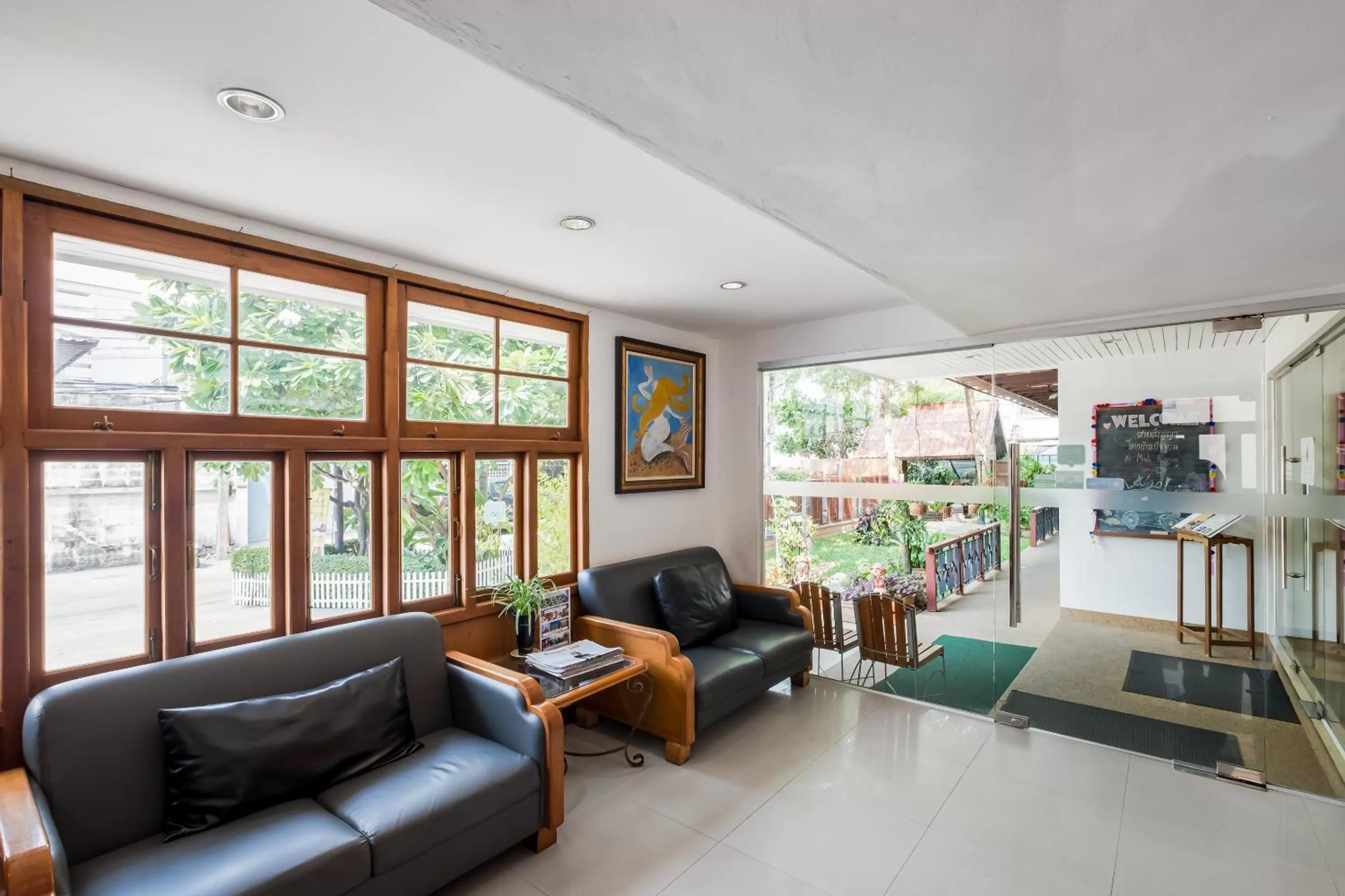 Lobby or reception in JL Bangkok Hotel