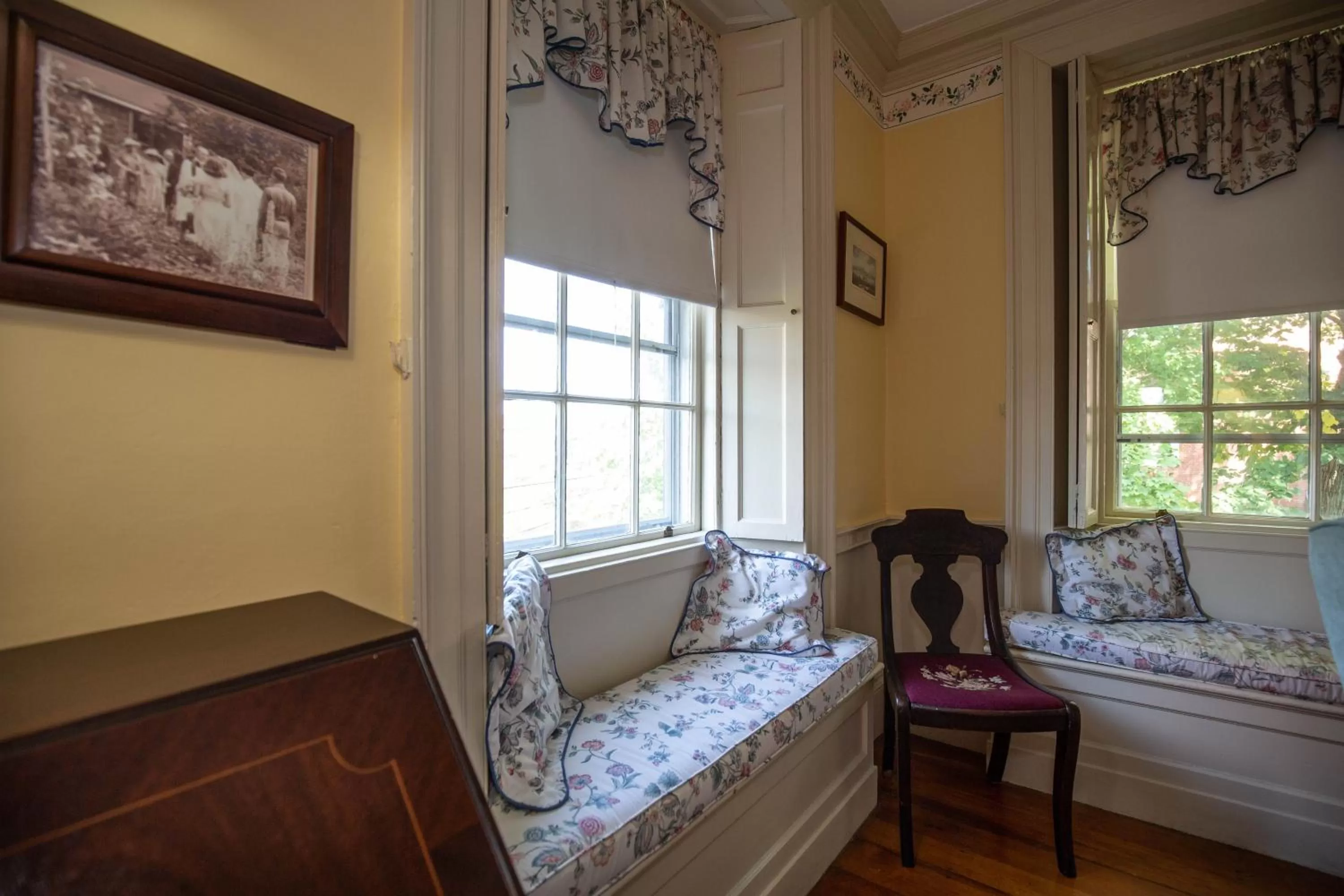 Bedroom, Bed in Clark Currier Inn