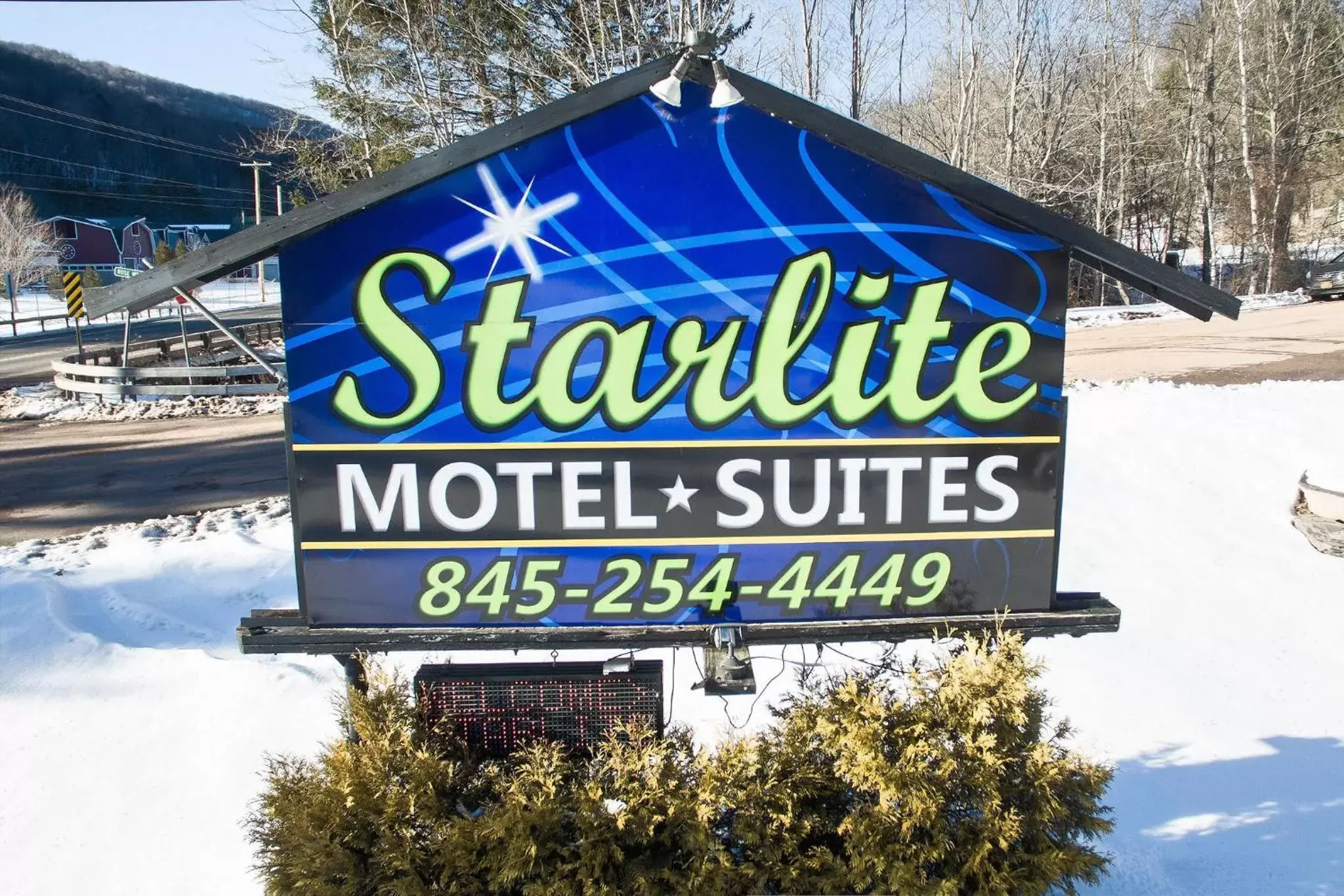 Property Logo/Sign in Starlite Motel & Suites