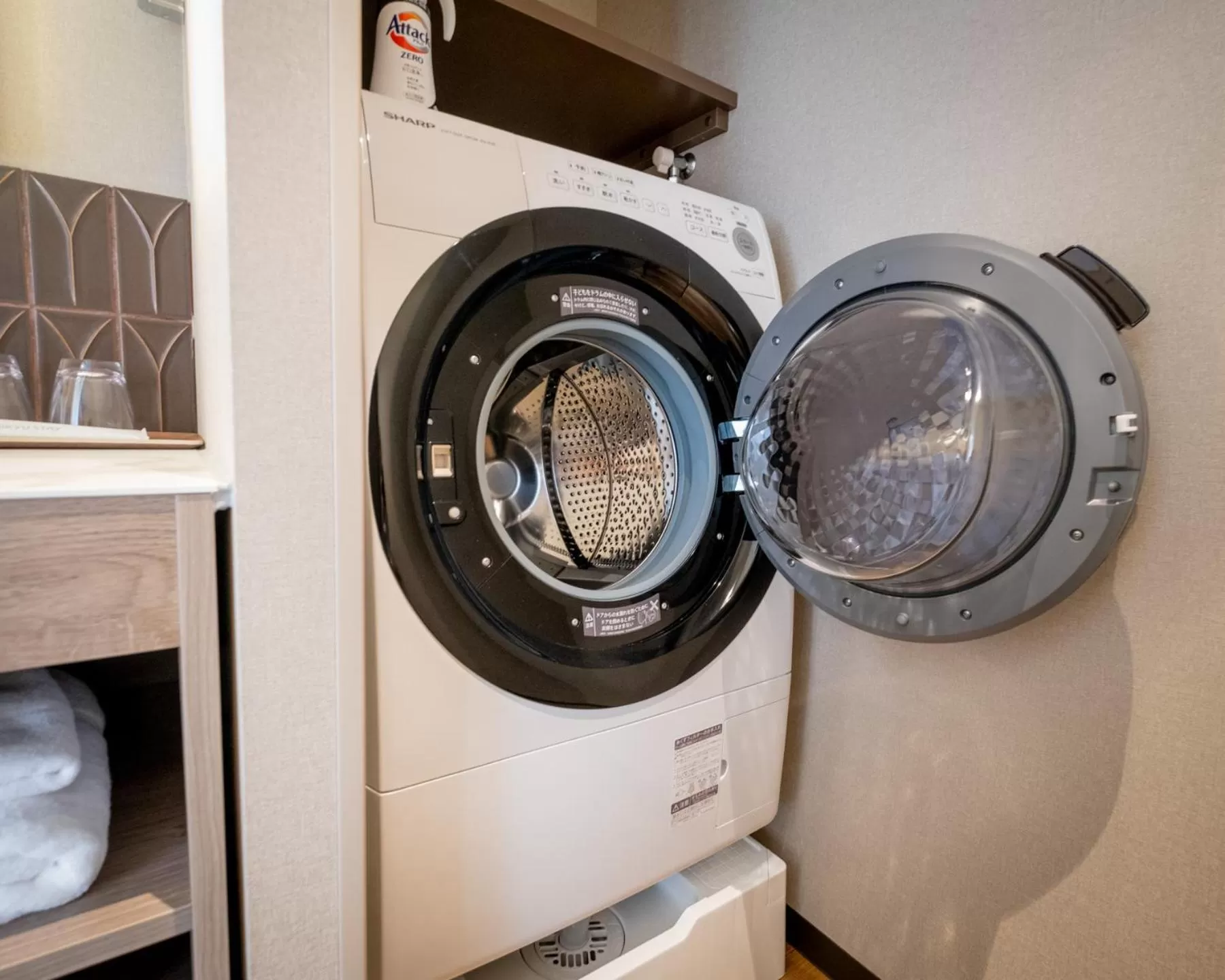 Photo of the whole room in Tokyu Stay Hakodate Asaichi Akarinoyu