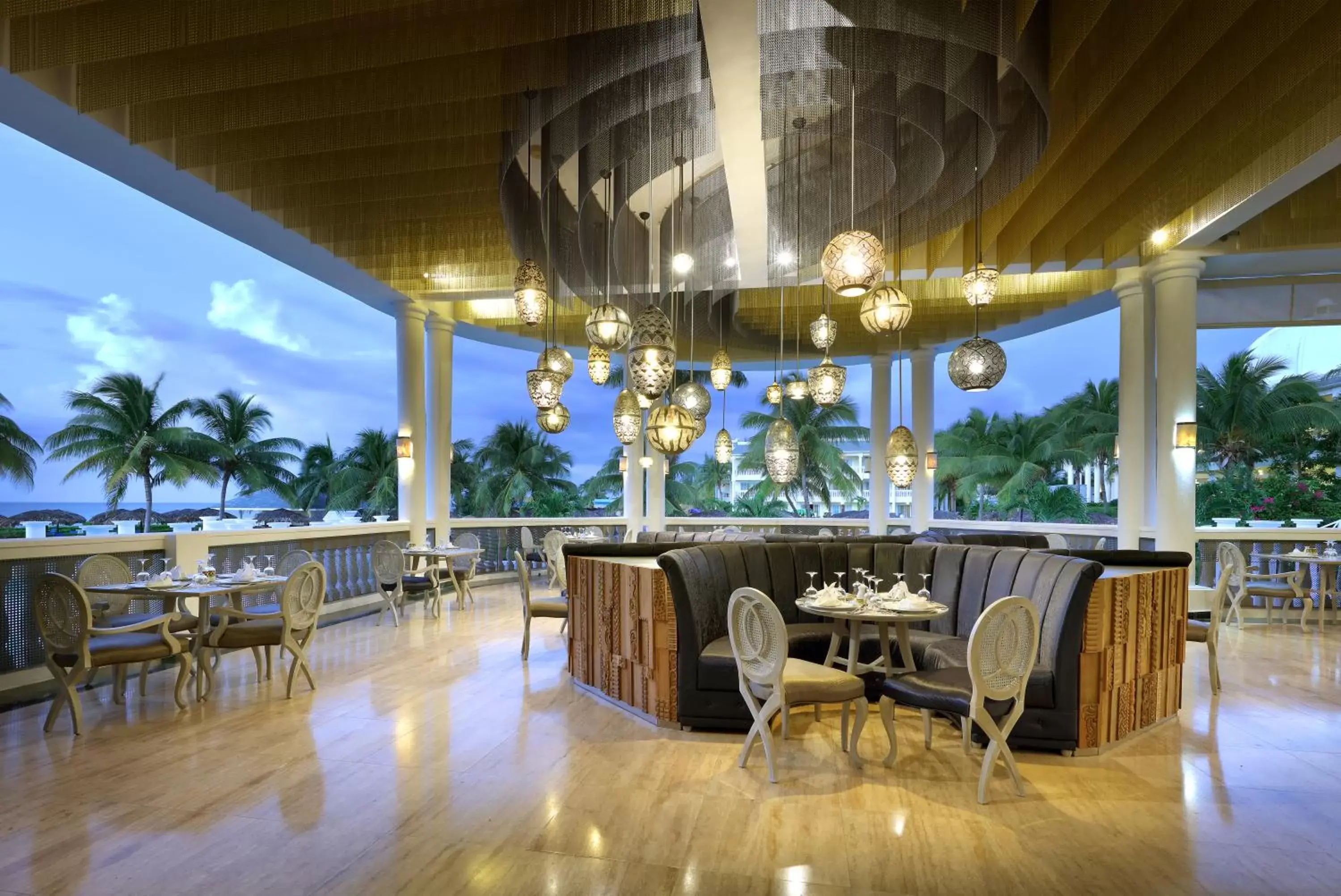 Restaurant/Places to Eat in Grand Palladium Lady Hamilton Resort & Spa - All Inclusive