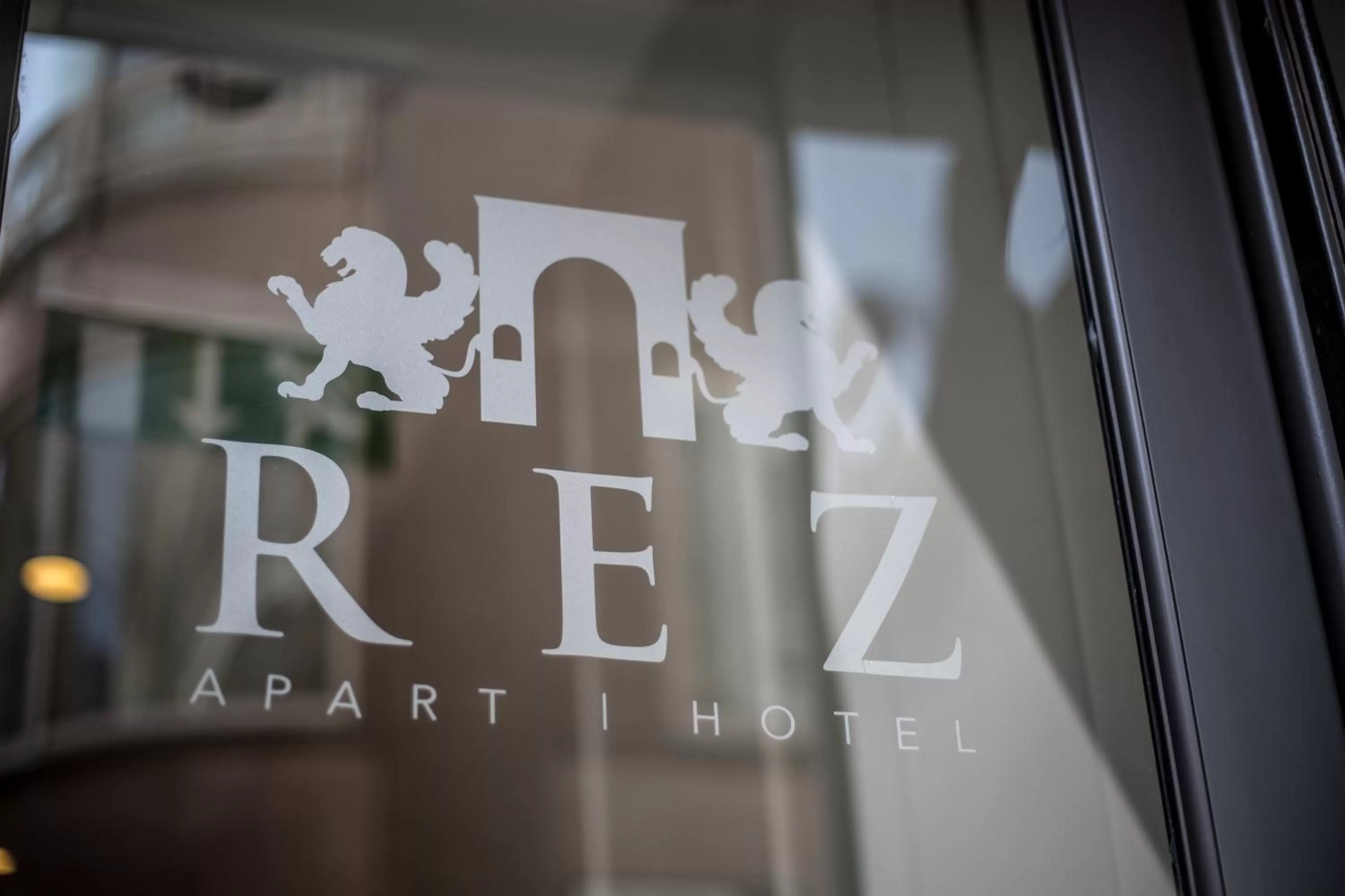 Lobby or reception in Room Home Stay